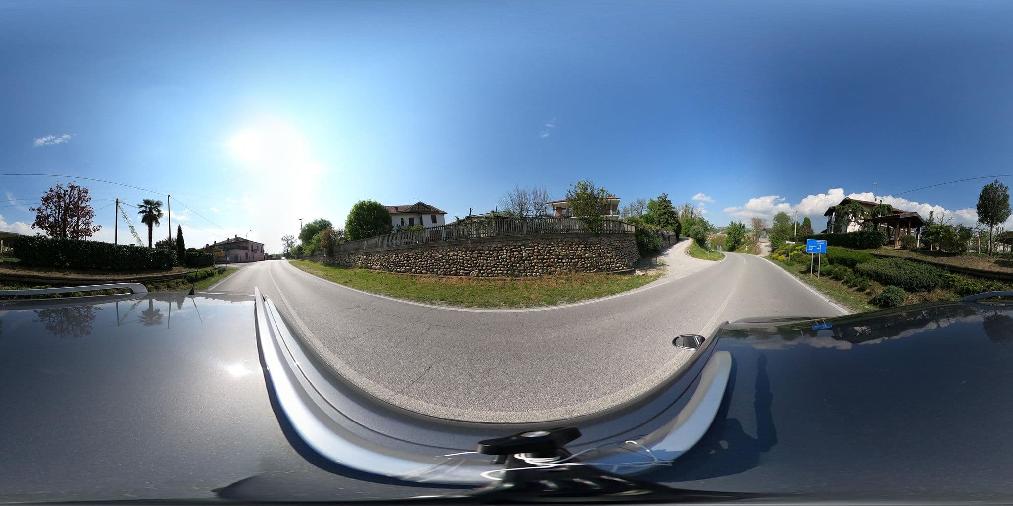 Street view near Ca' del Viaggiatore, Farigliano — © canfe (CC BY-SA · Mapillary)