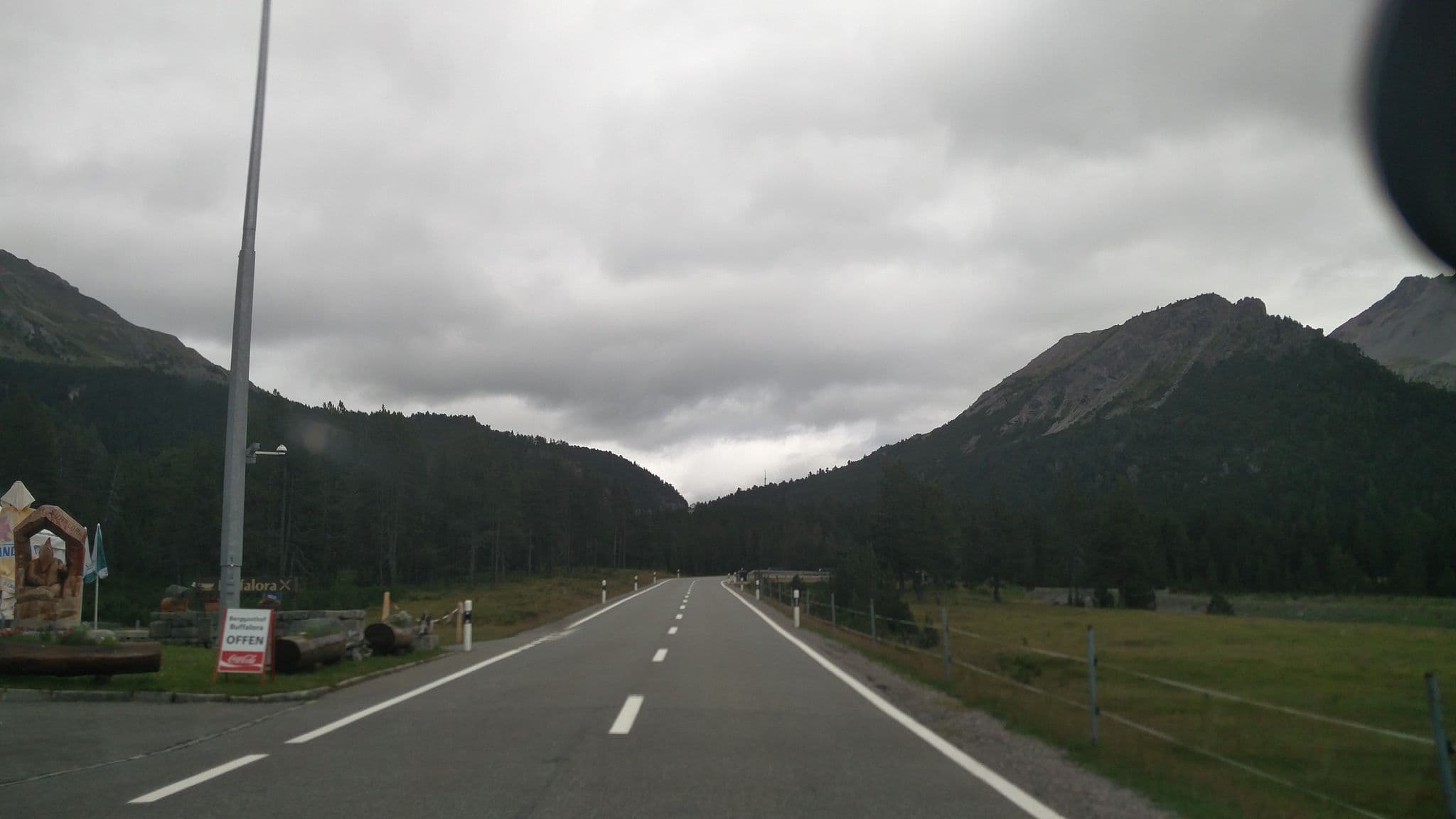 Street view near Hotel Berggasthaus Buffalora, Zernez — © lumi (CC BY-SA · Mapillary)