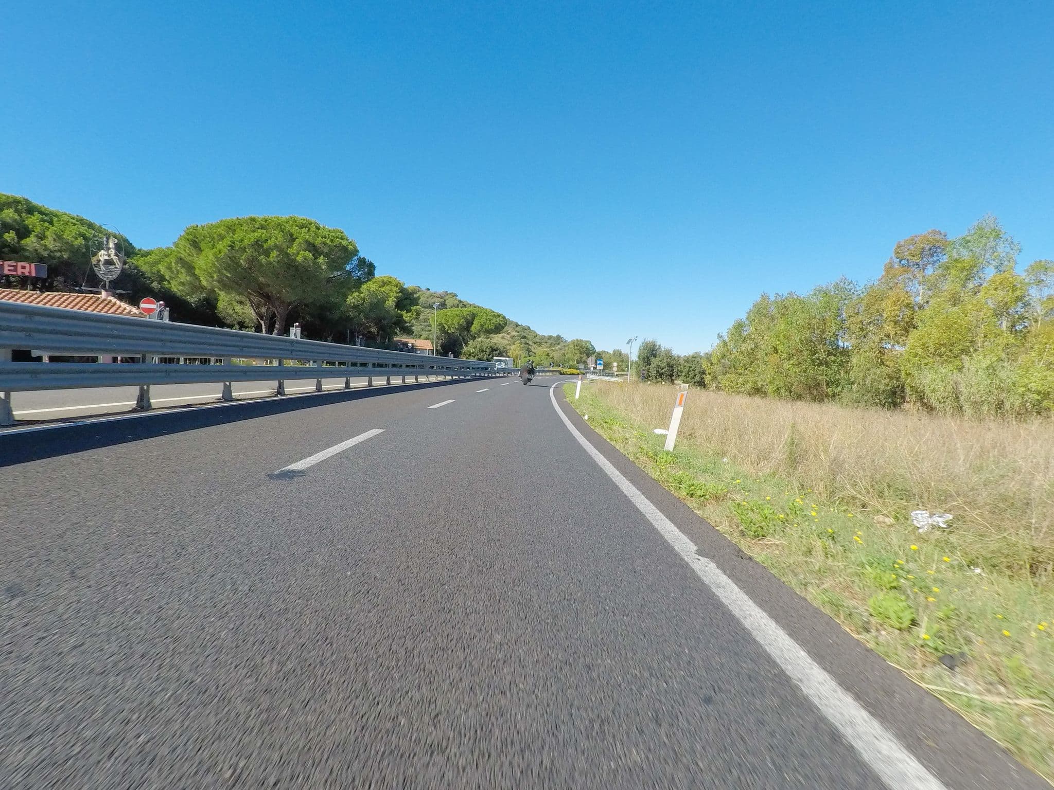 Street view near Hotel Corte dei Butteri - Aurum Hotels, Fonteblanda — © esario (CC BY-SA · Mapillary)