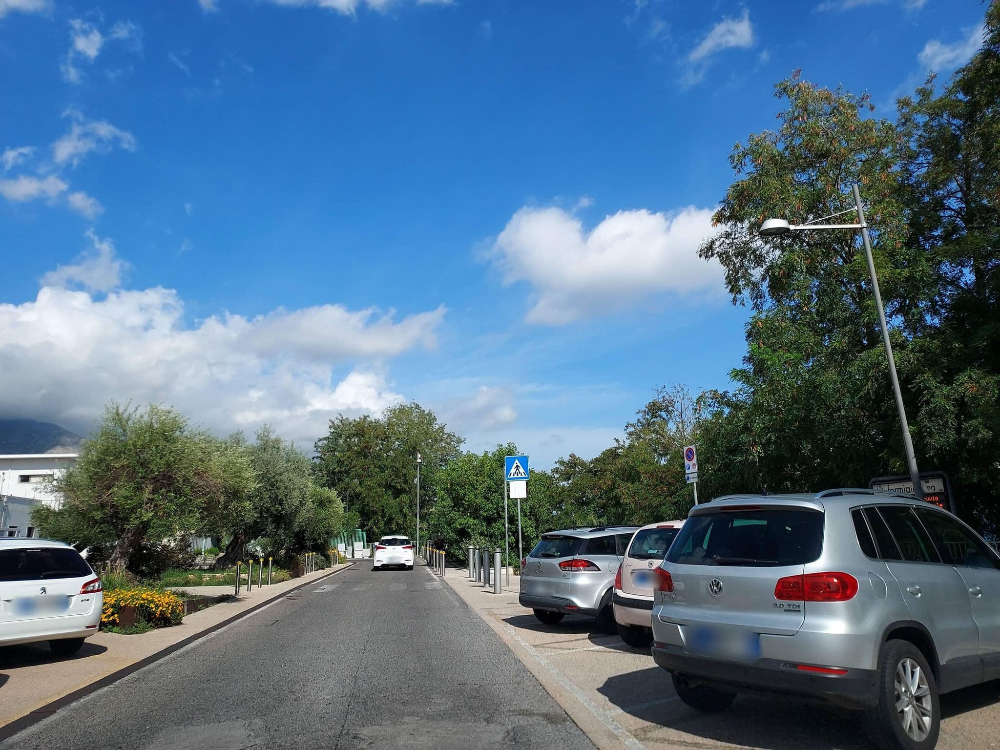 Street view near Albergo del Golfo, Formia — © odiug (CC BY-SA · Mapillary)