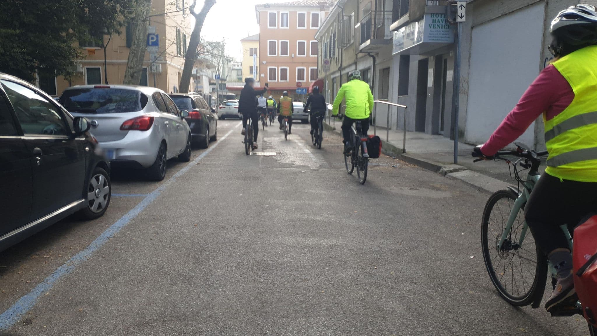 Street view near Venice Sanella Rooms, Mestre