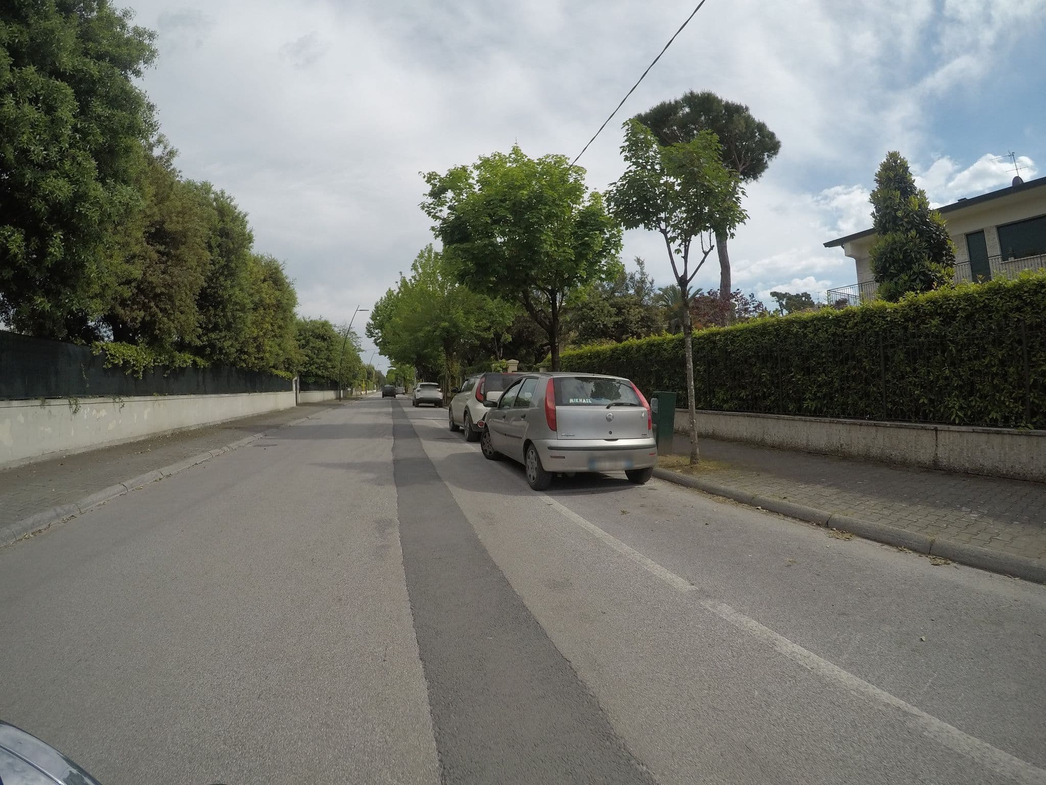 Street view near Golf hotel, Forte dei Marmi — © cxc (CC BY-SA · Mapillary)