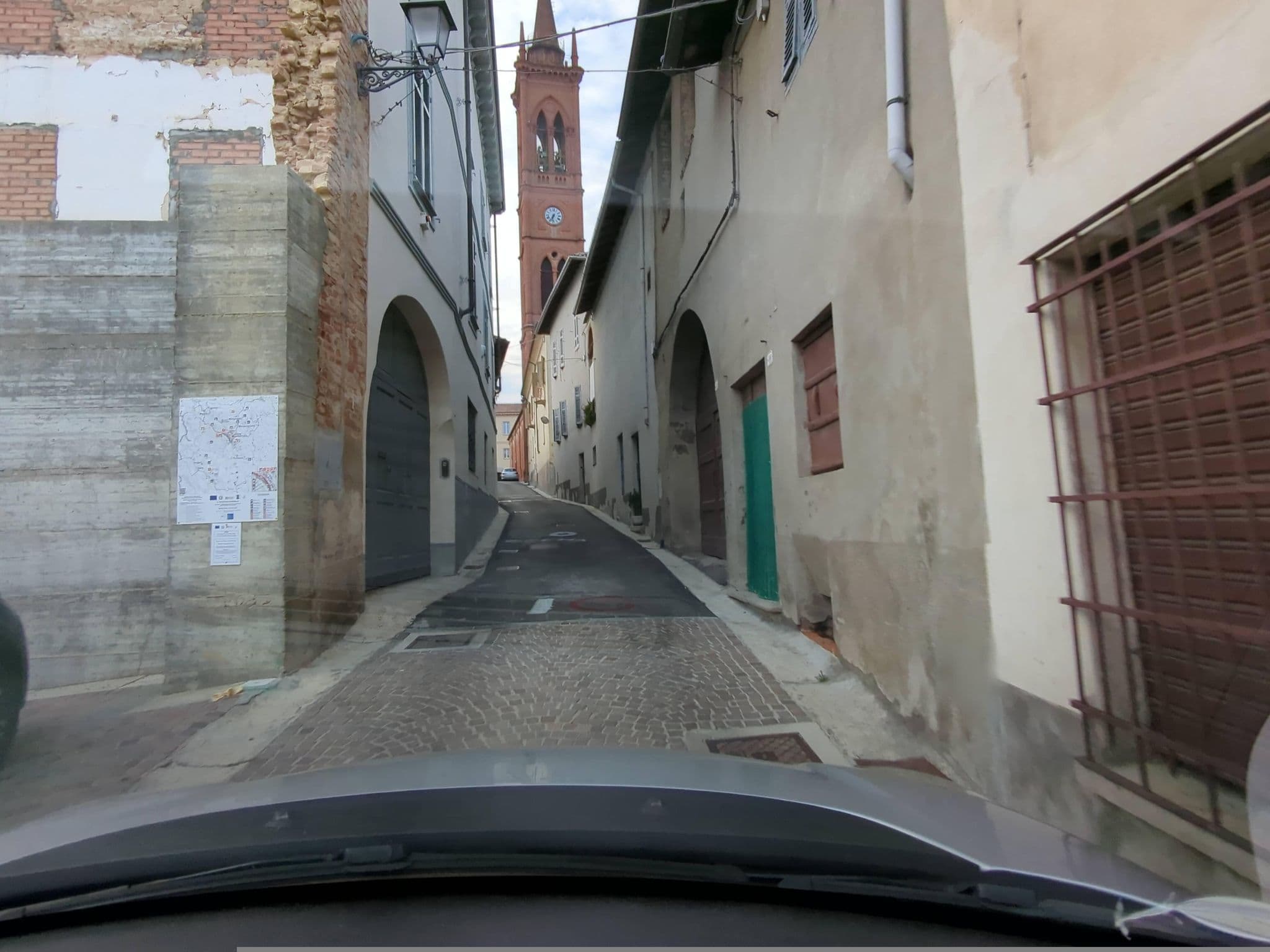 Street view near Noi Due - Guest House, Fubine — © musuruan (CC BY-SA · Mapillary)