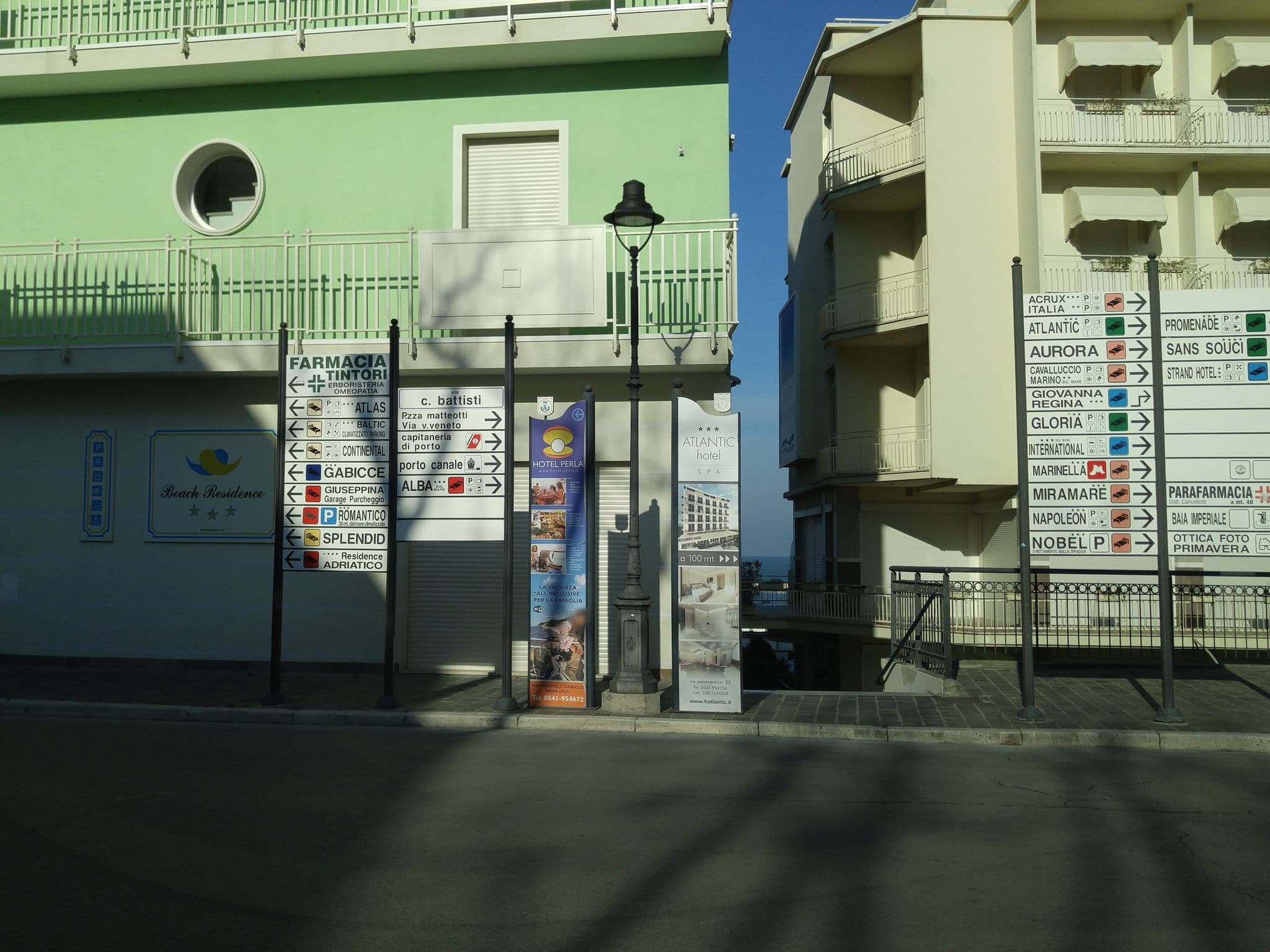 Street view near Miramare Hotel & Spa, Gabicce Mare — © sorcrosc (CC BY-SA · Mapillary)