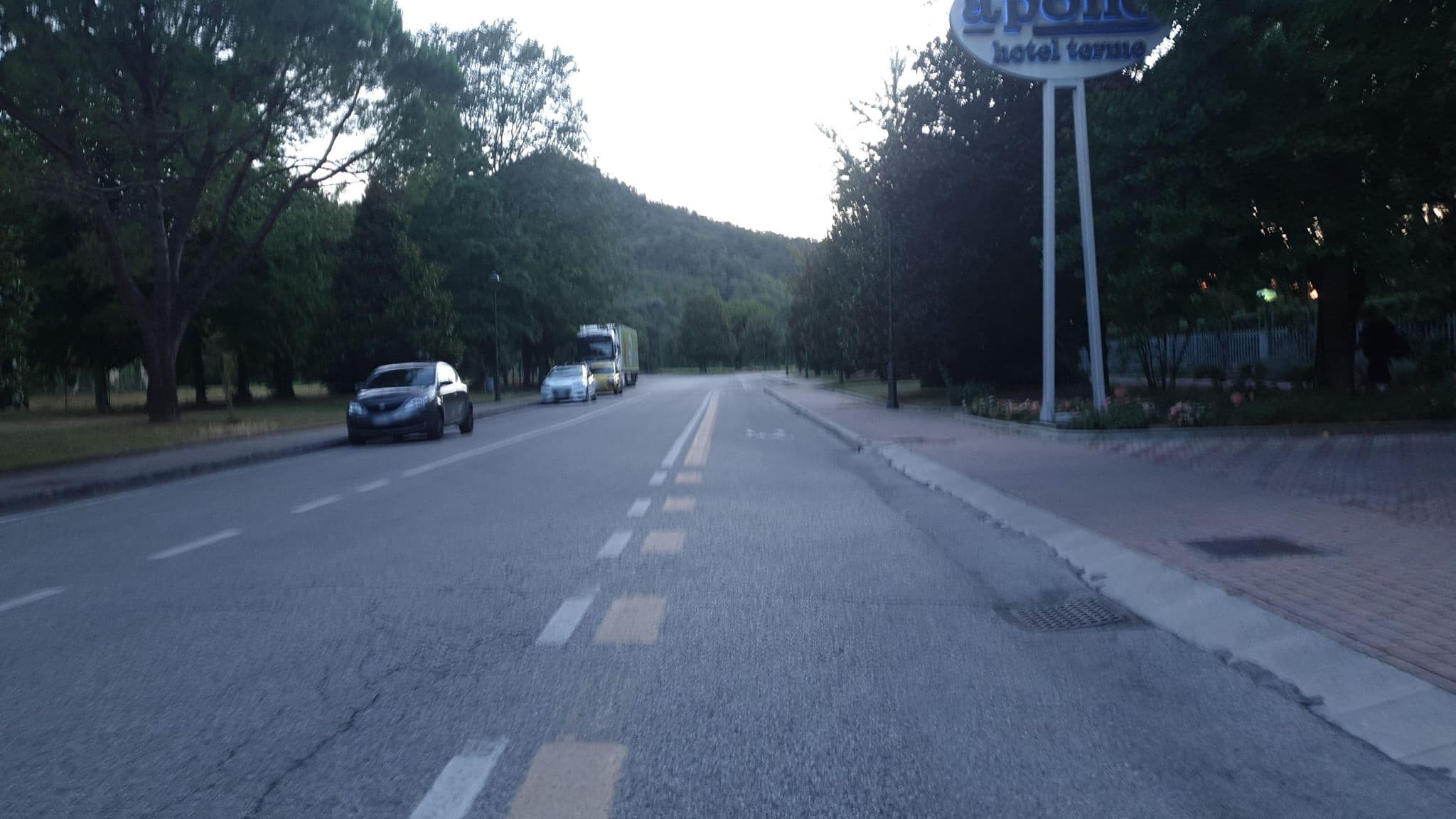 Street view near Hotel Terme Apollo, Montegrotto Terme — © voschix (CC BY-SA · Mapillary)