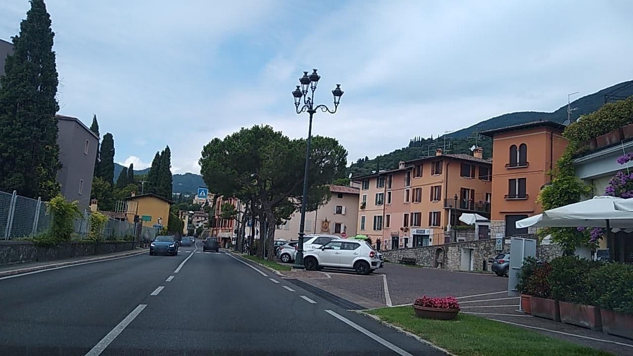 Street view near Hotel AquaVite, Gardone Riviera — © thetornado76 (CC BY-SA · Mapillary)