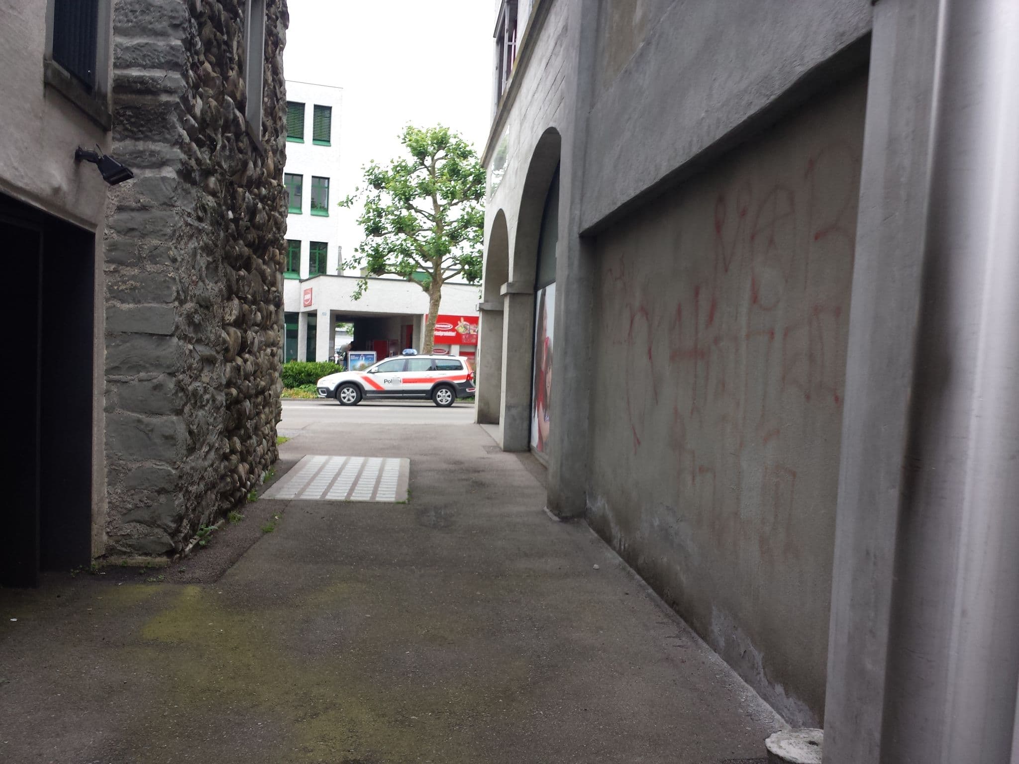 Street view near Restaurant Römerhof, Arbon — © himmelbuerger (CC BY-SA · Mapillary)