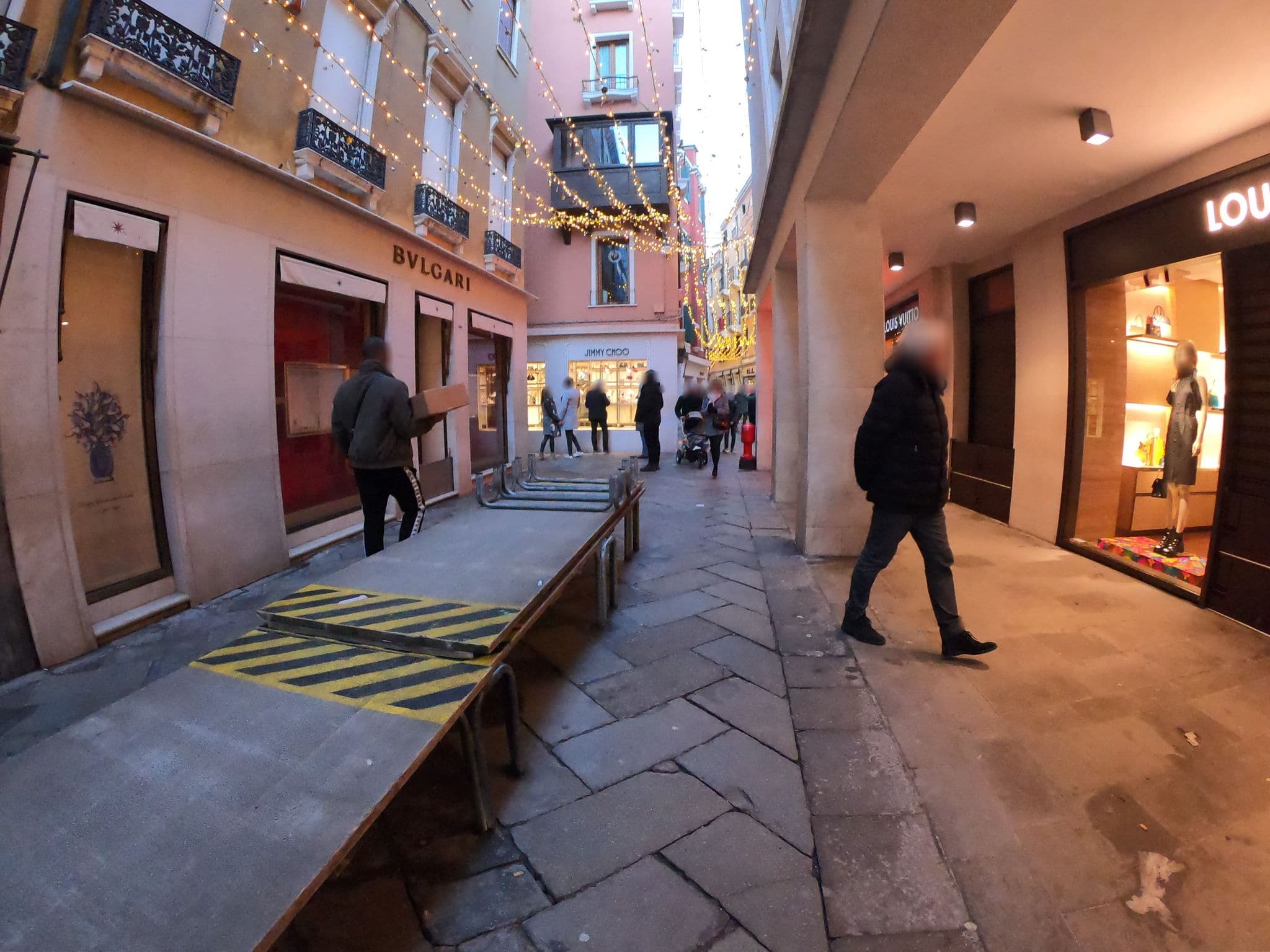 Street view near Hotel Casanova, Venice — © asturksever (CC BY-SA · Mapillary)