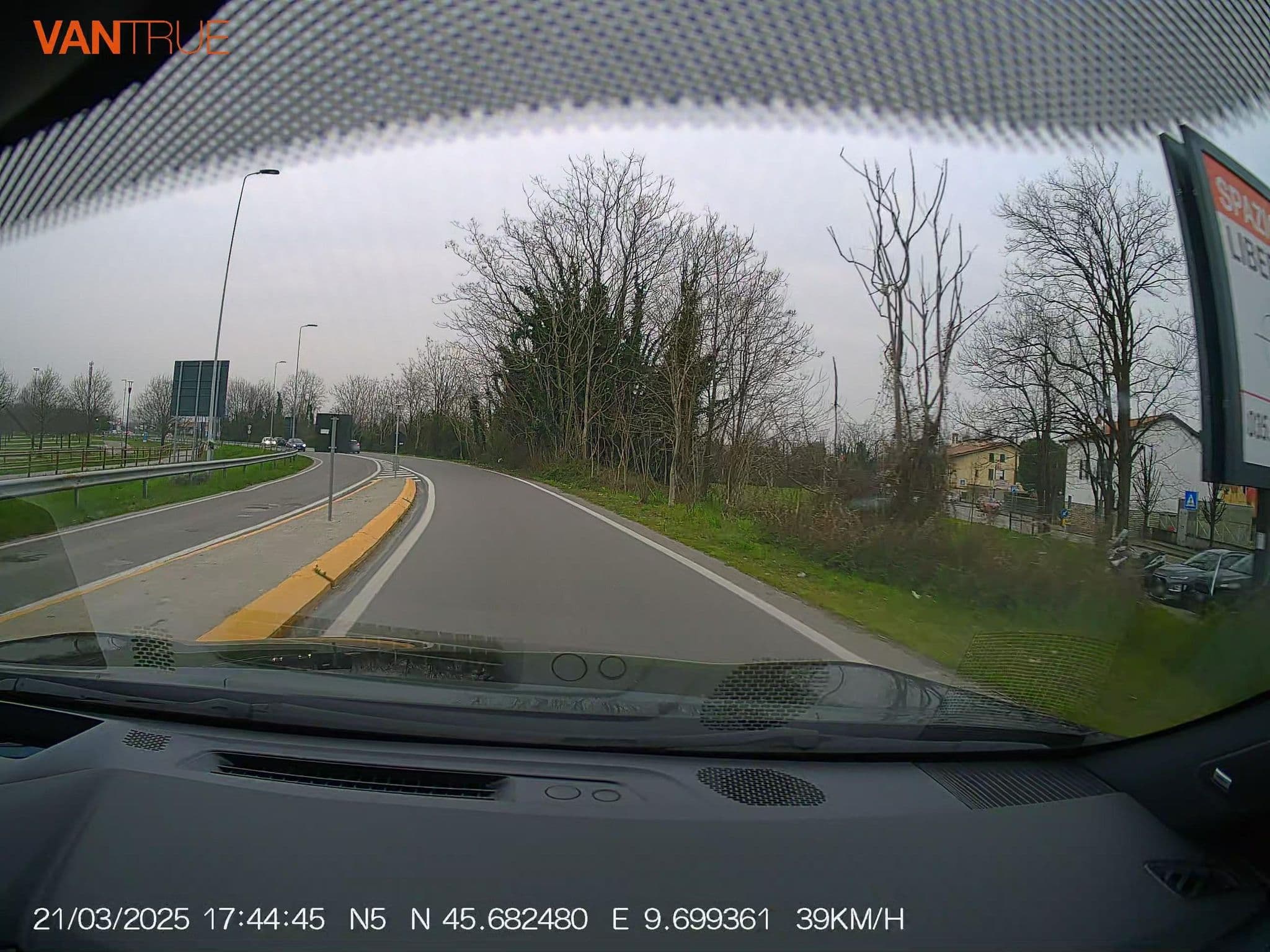 Street view near Bombyx Inn, Orio al Serio — © renaultgt (CC BY-SA · Mapillary)