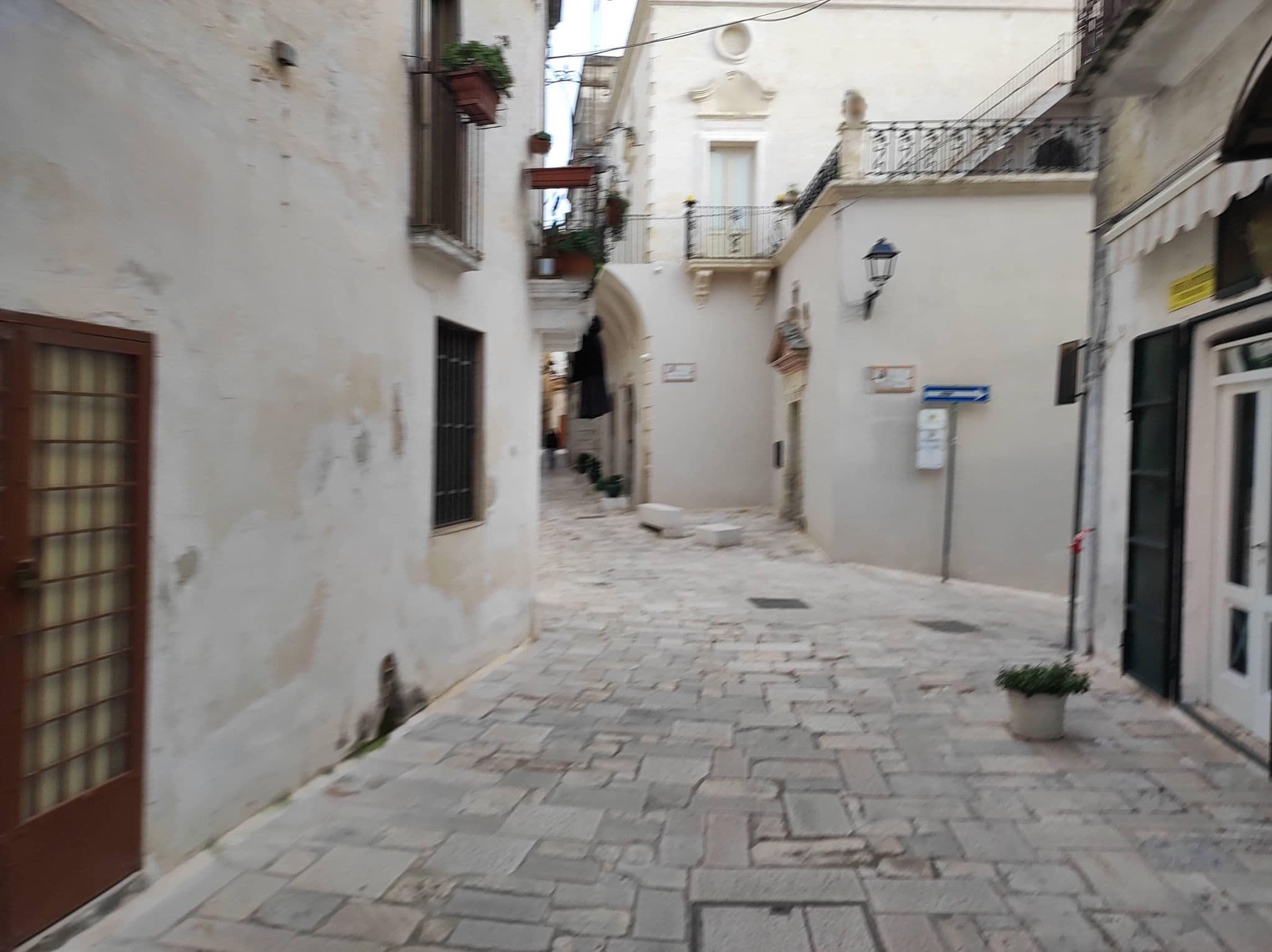 Street view near La Dimora Del Principe, Grottaglie — © Scapigliato (CC BY-SA · Mapillary)