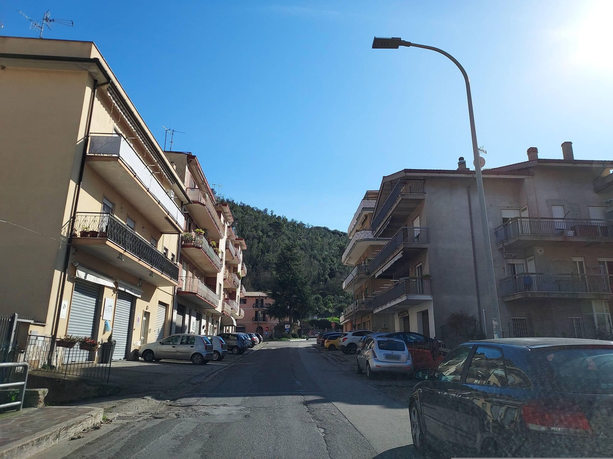 Street view near Il Fiore in una Stanza, Itri — © odiug (CC BY-SA · Mapillary)