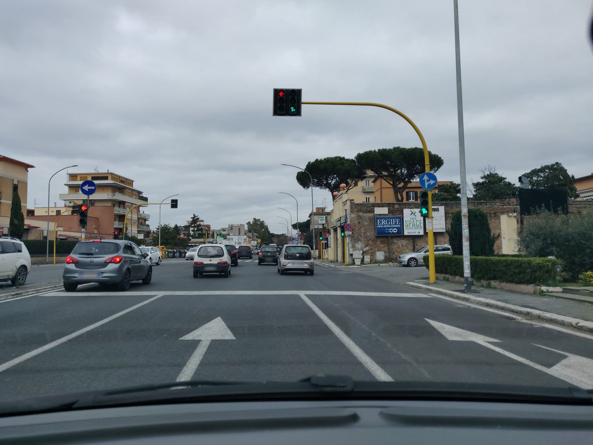 Street view near Garner Hotel Rome Aurelia by IHG, Borgo — © panbauletto (CC BY-SA · Mapillary)