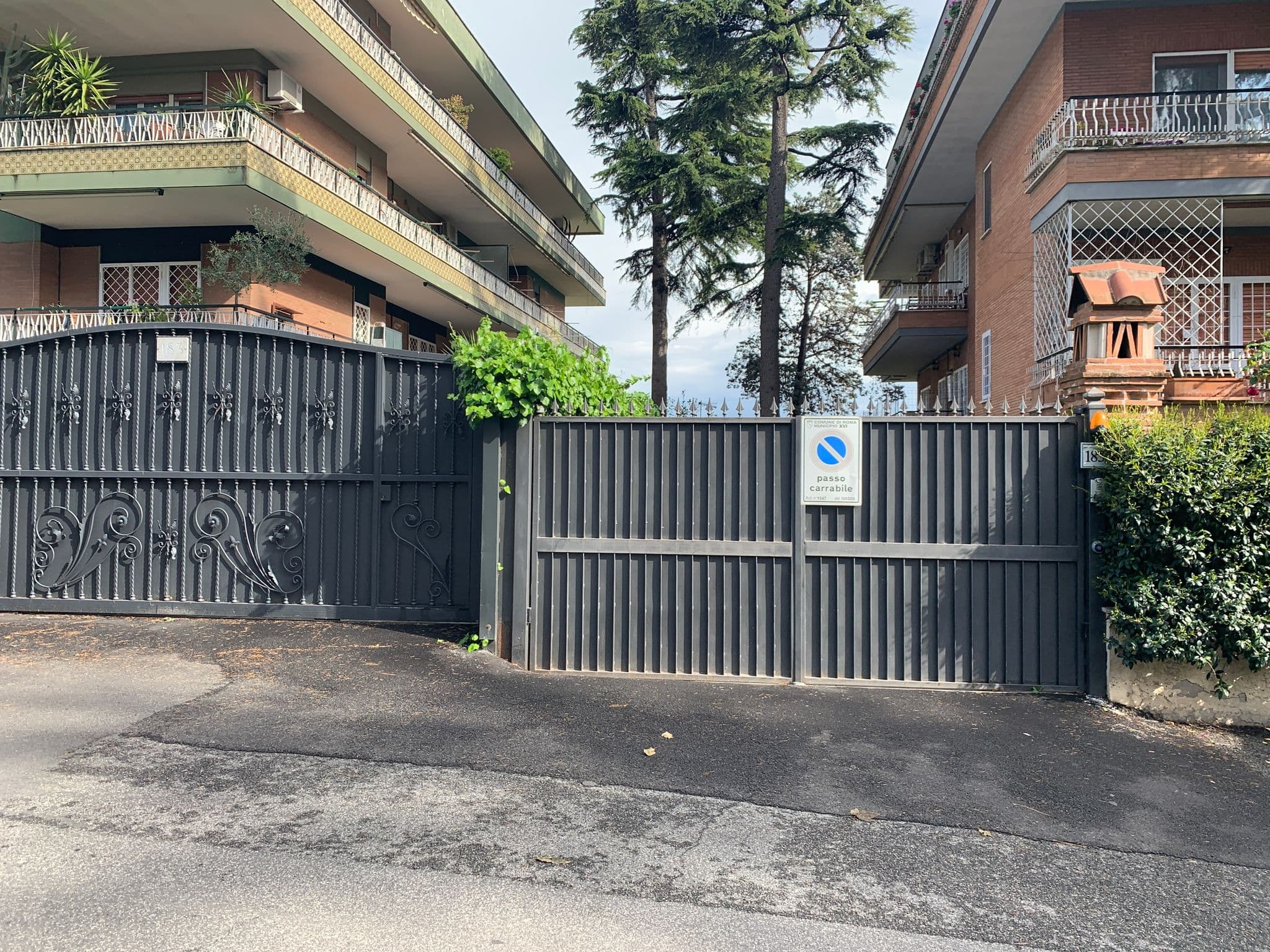 Street view near Bed & Breakfast Il Giardino di Giulia 2, Trastevere — © tordans (CC BY-SA · Mapillary)