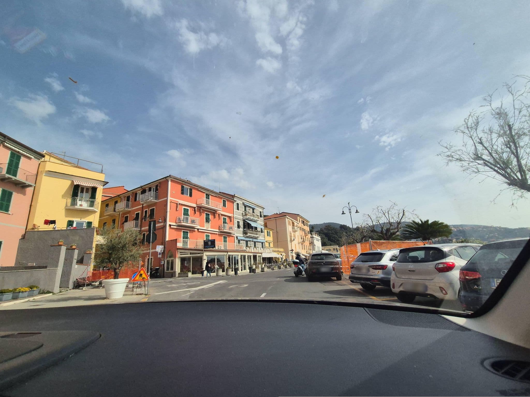 Street view near Hotel Nettuno, San Terenzo — © omfg_notpr (CC BY-SA · Mapillary)