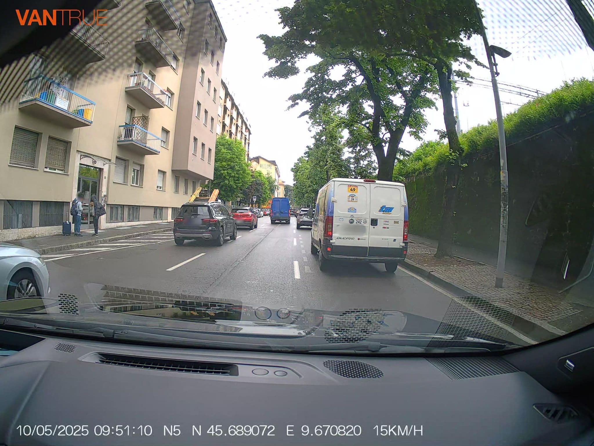 Street view near B&B Bonomelli, Bergamo