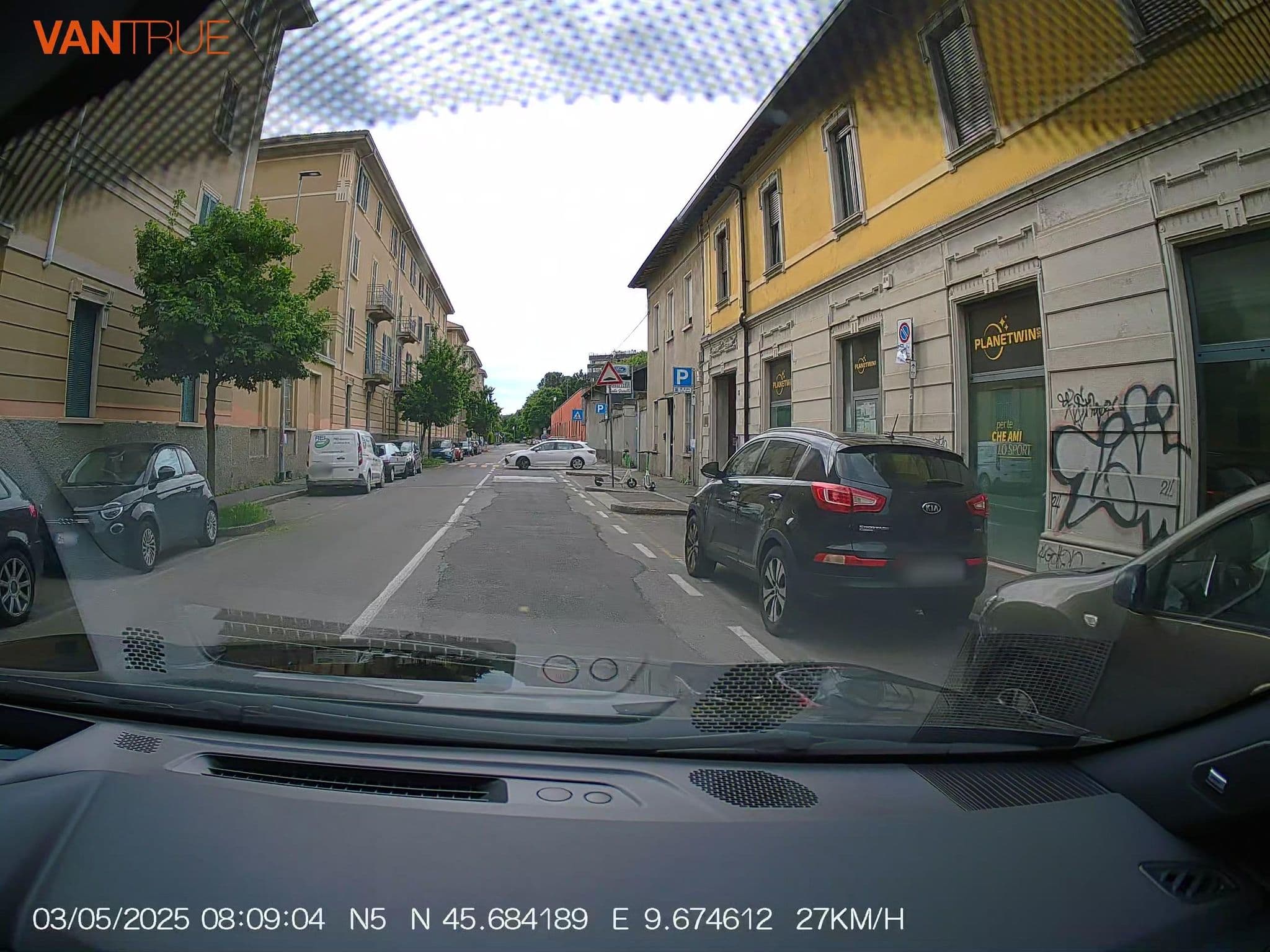 Street view near Bergamo Easy Airport - Residence B&B Hotel, Bergamo