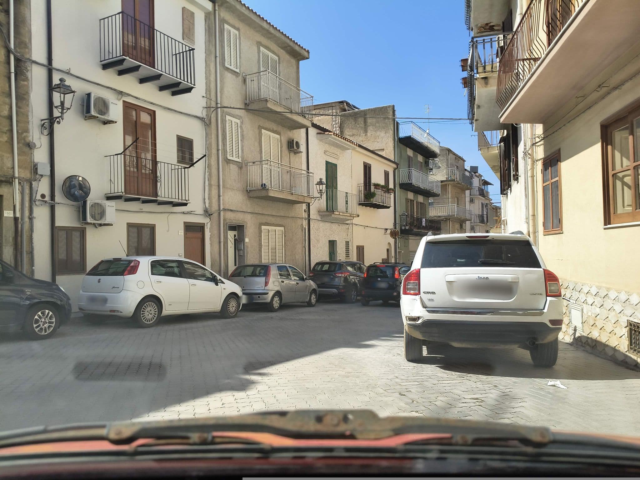 Street view near B&B "Da Nina", Lascari — © kk4269302 (CC BY-SA · Mapillary)