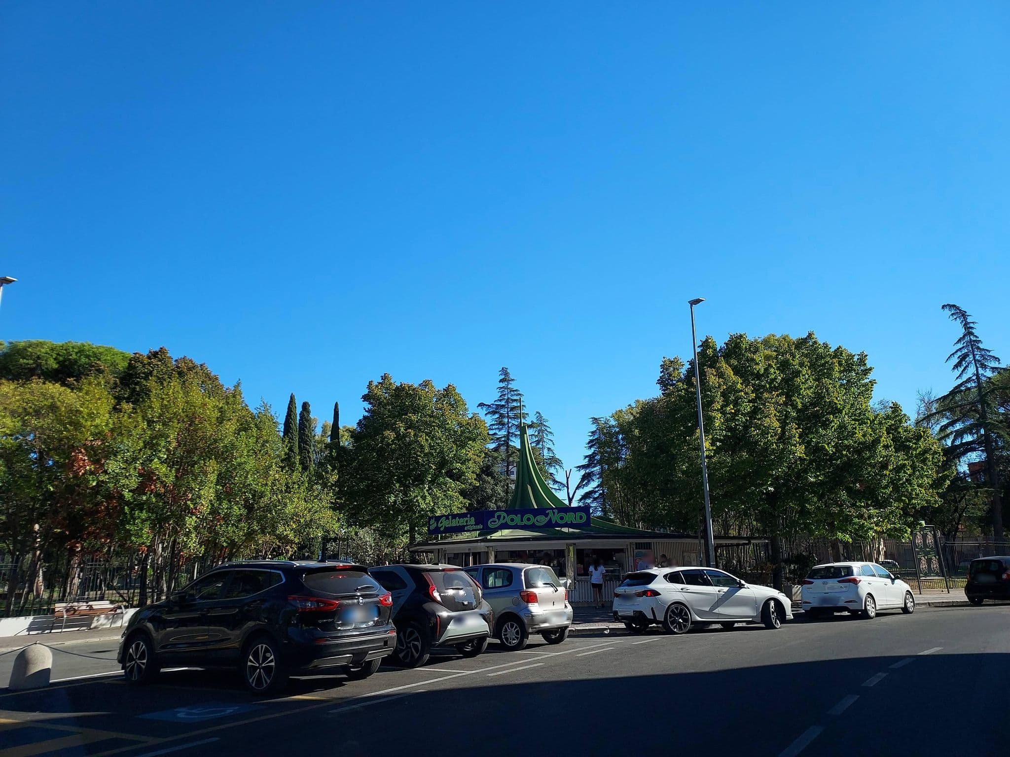 Street view near Albergo Bellavista, Latina — © odiug (CC BY-SA · Mapillary)