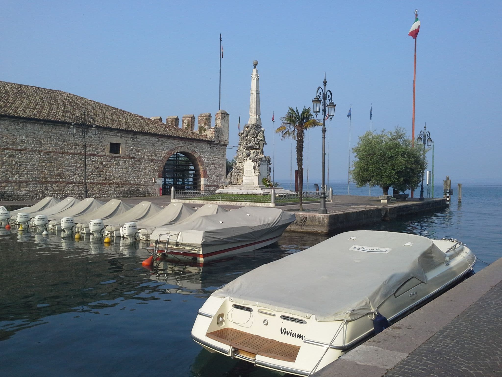 Street view near La Forgia, Lazise — © rausk (CC BY-SA · Mapillary)