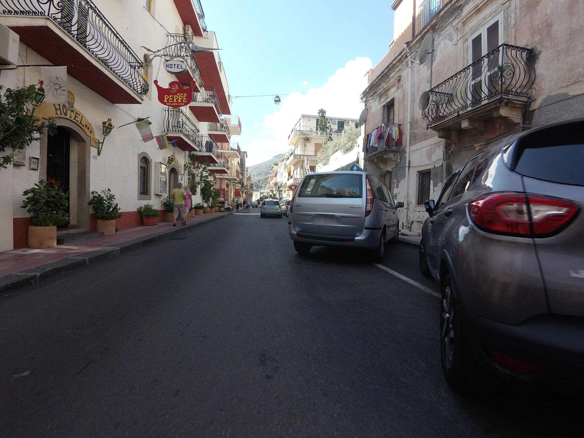 Street view near Hotel delle Palme Letojanni-Taormina, Letojanni — © posiki (CC BY-SA · Mapillary)