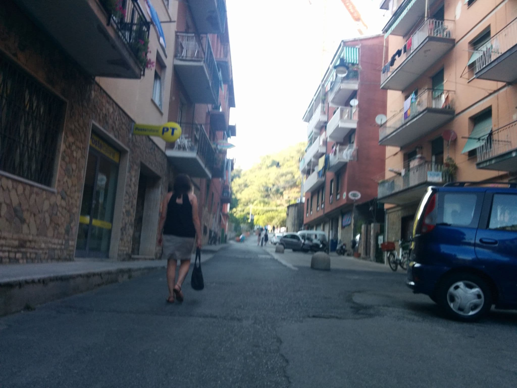 Street view near Albergo Al Carugio (CIN:IT011019A1F9RJLJHZ), Monterosso al Mare — © chivos (CC BY-SA · Mapillary)