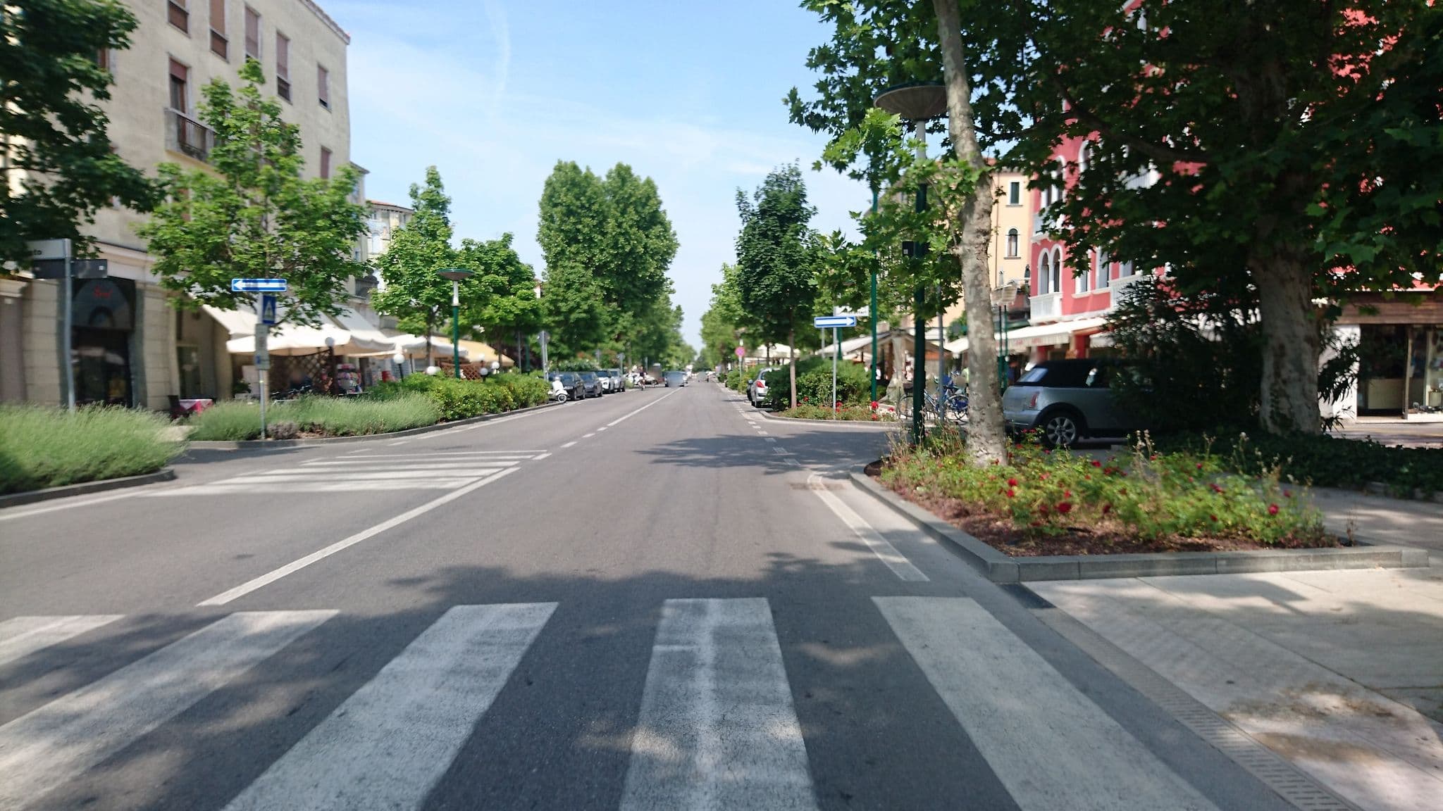 Street view near NEW REITER HOTEL, Lido — © voschix (CC BY-SA · Mapillary)