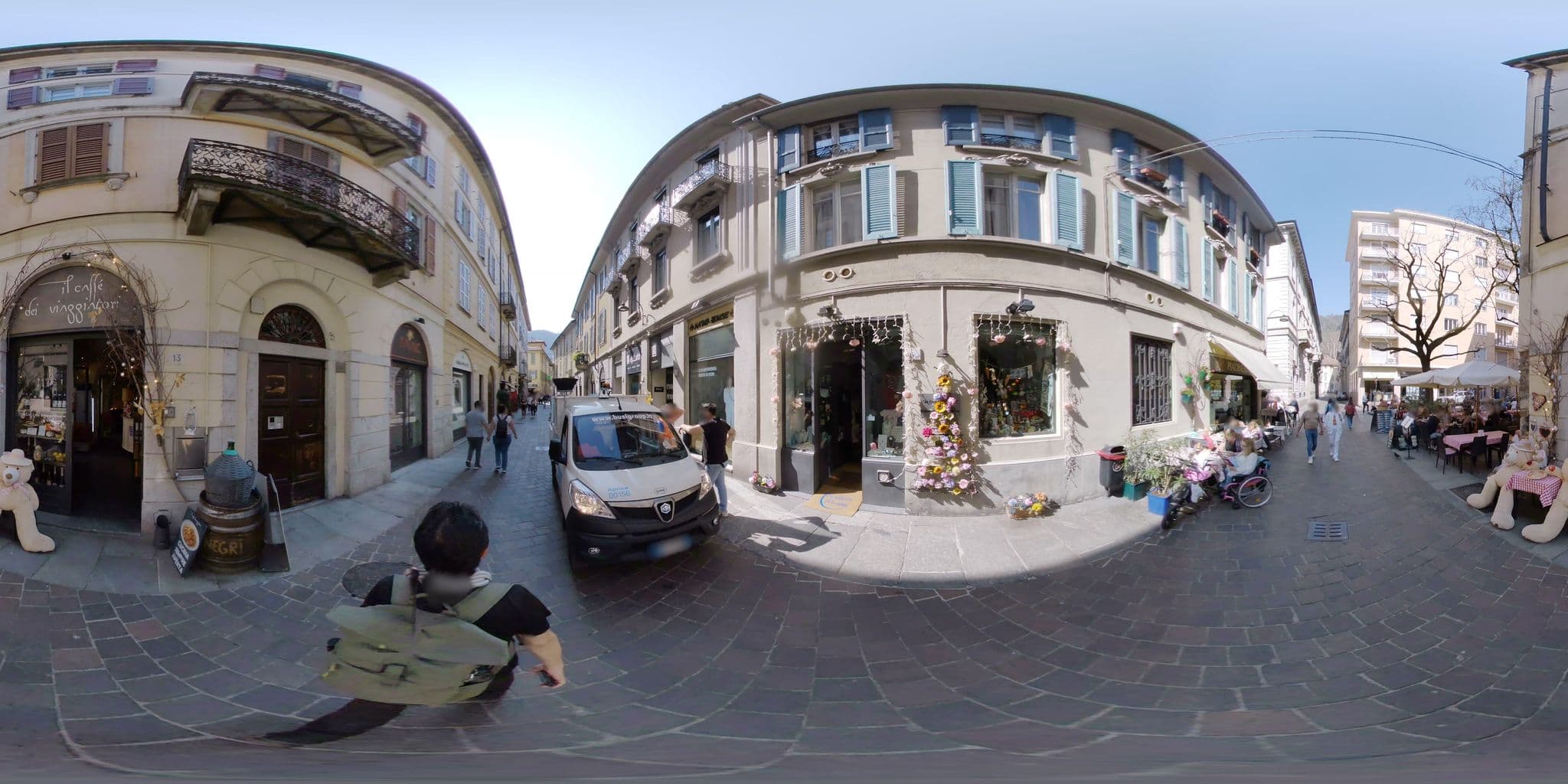 Street view near B&B Carducci, Como — © mapconcierge (CC BY-SA · Mapillary)