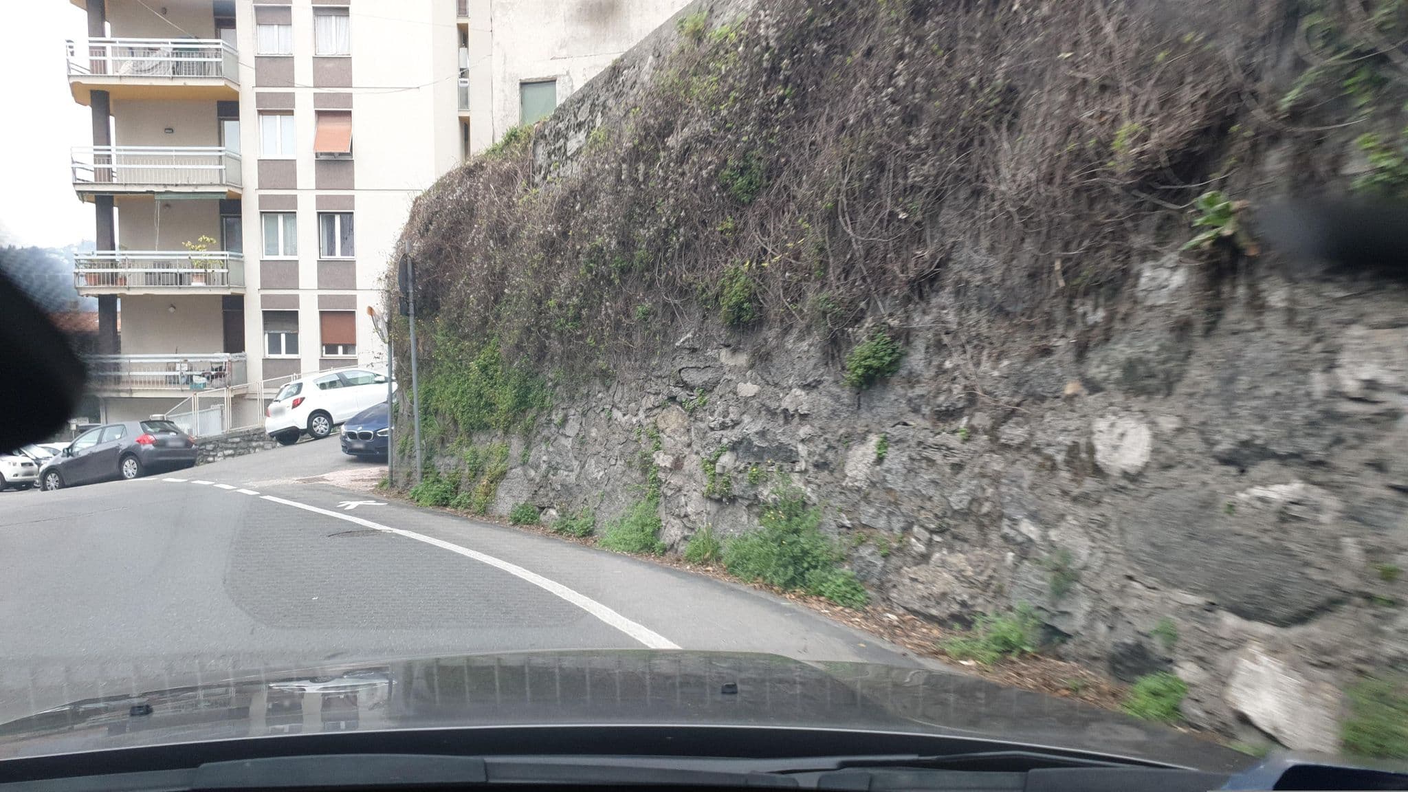 Street view near B&B Paradisett, Como — © yannakis (CC BY-SA · Mapillary)