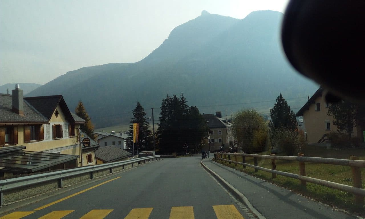 Street view near Chesa Staila, Zuoz — © selfishseahorse (CC BY-SA · Mapillary)