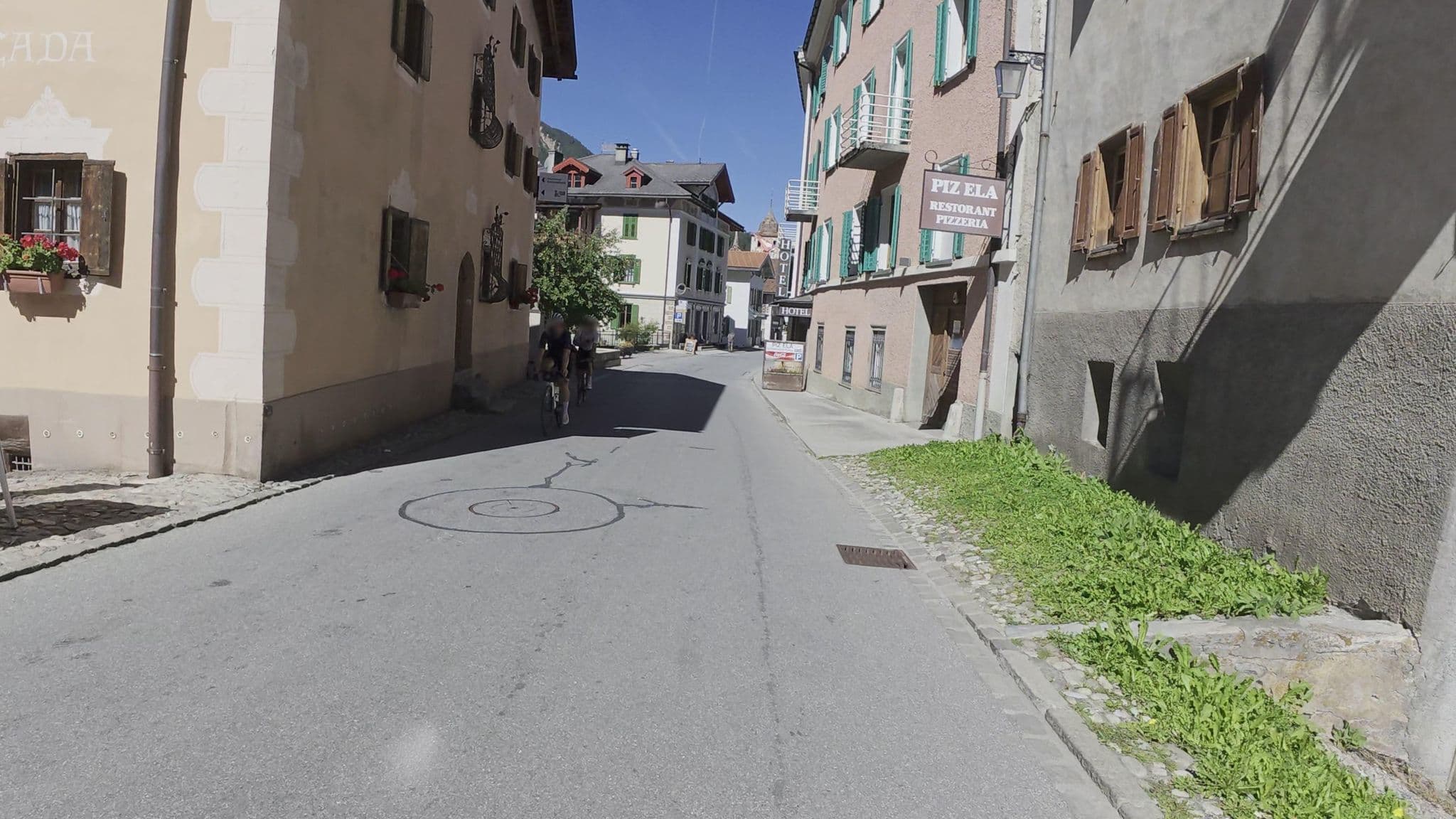Street view near Hotel Piz Ela, Samedan — © Guzzi_Franze (CC BY-SA · Mapillary)