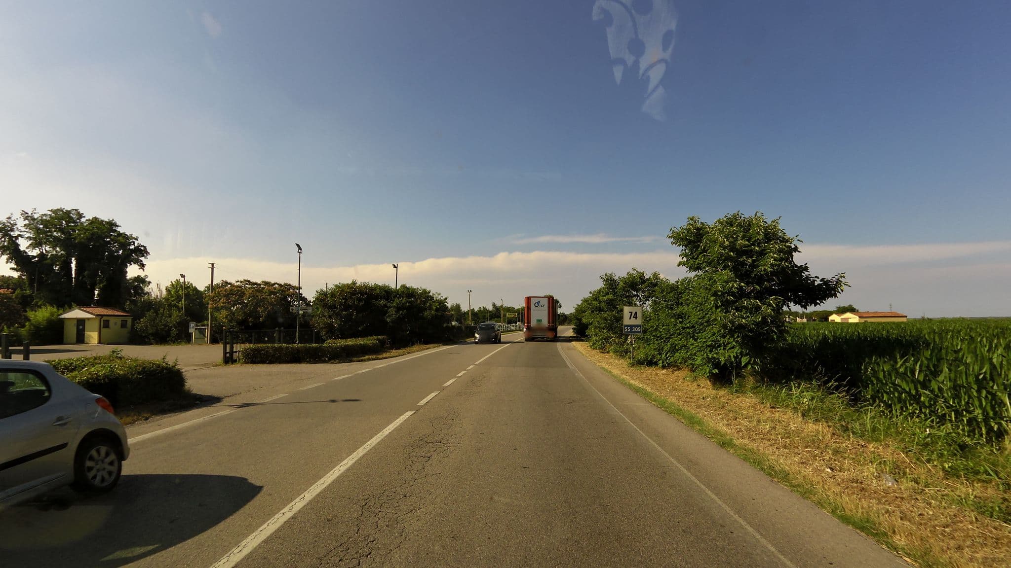 Street view near Gran Delta Hotel, Rosolina — © czmrtn (CC BY-SA · Mapillary)