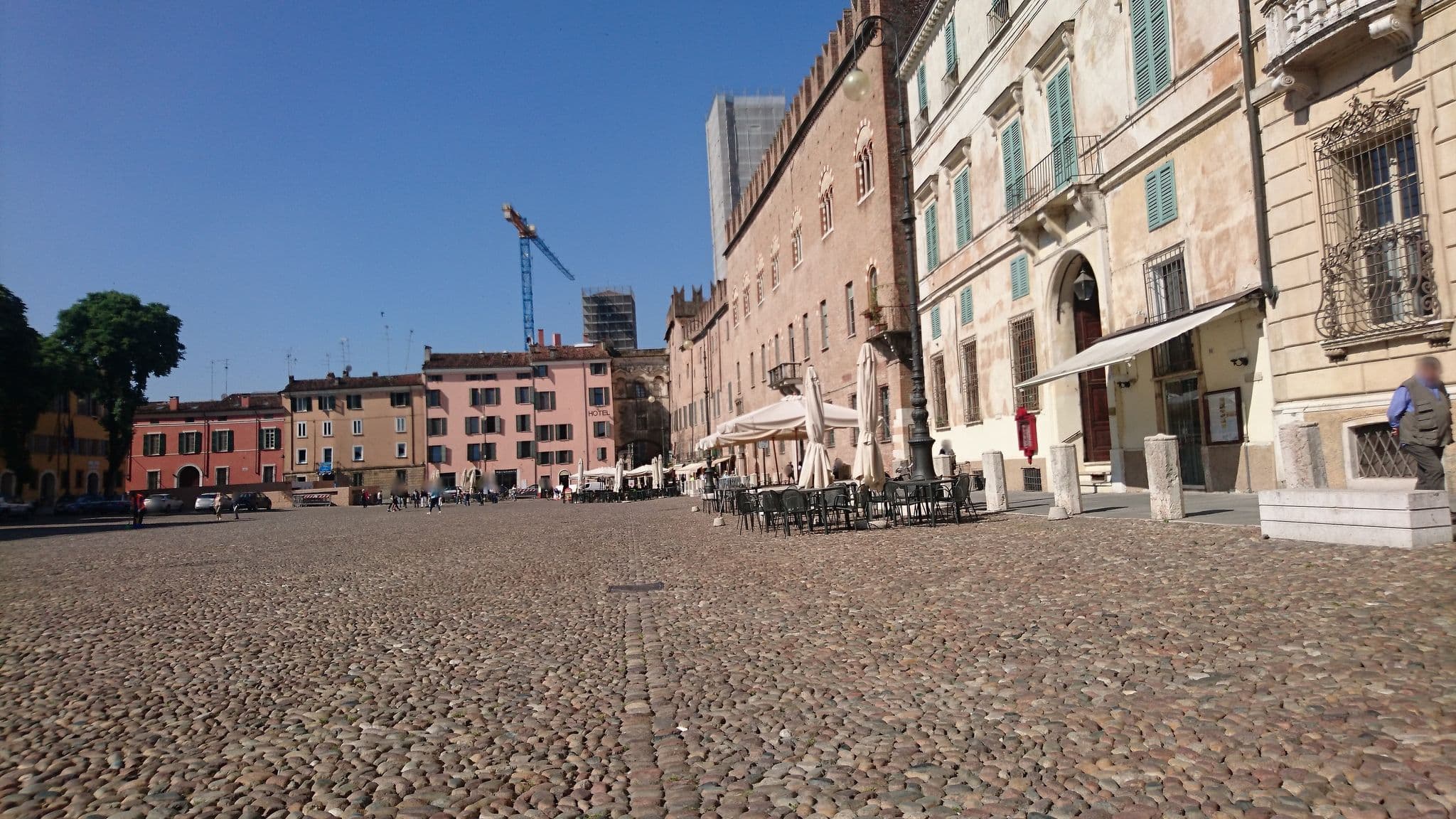 Street view near Bonacolsi Collection, Mantua — © voschix (CC BY-SA · Mapillary)