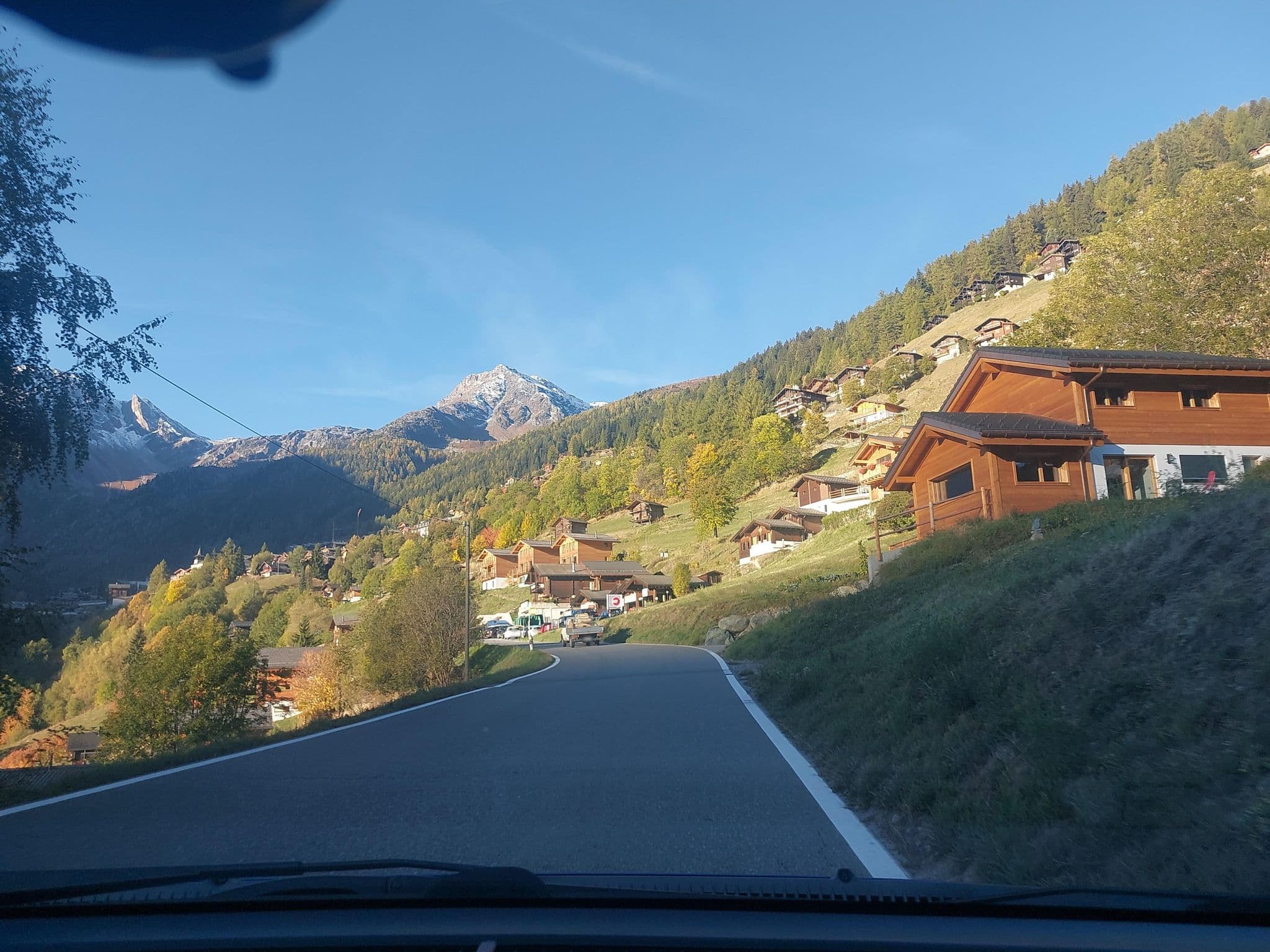 Street view near Hysope, Evolène — © Balbenar (CC BY-SA · Mapillary)
