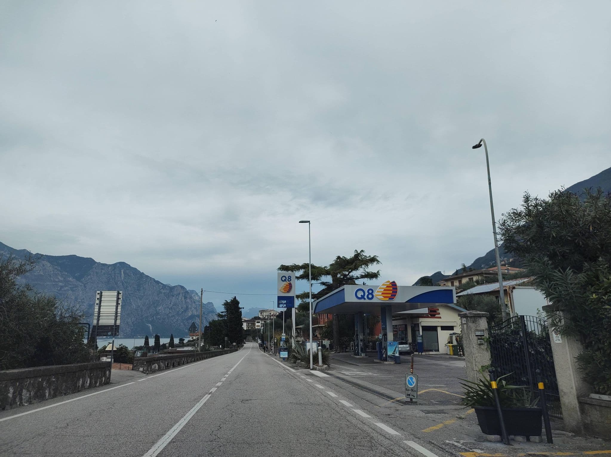Street view near Hotel Luna Rossa, Malcesine — © thetornado76 (CC BY-SA · Mapillary)