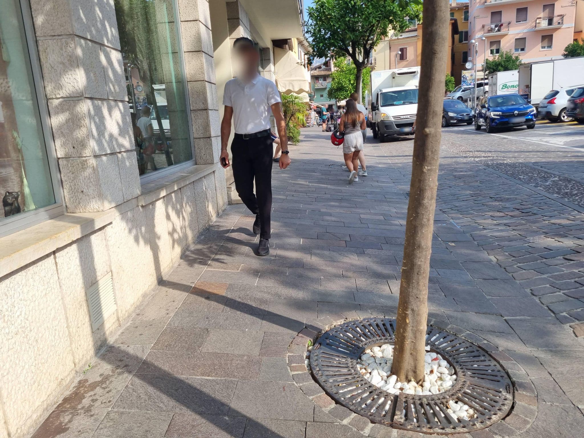 Street view near Hotel Ristorante Alpino, Malcesine — © dsmm (CC BY-SA · Mapillary)