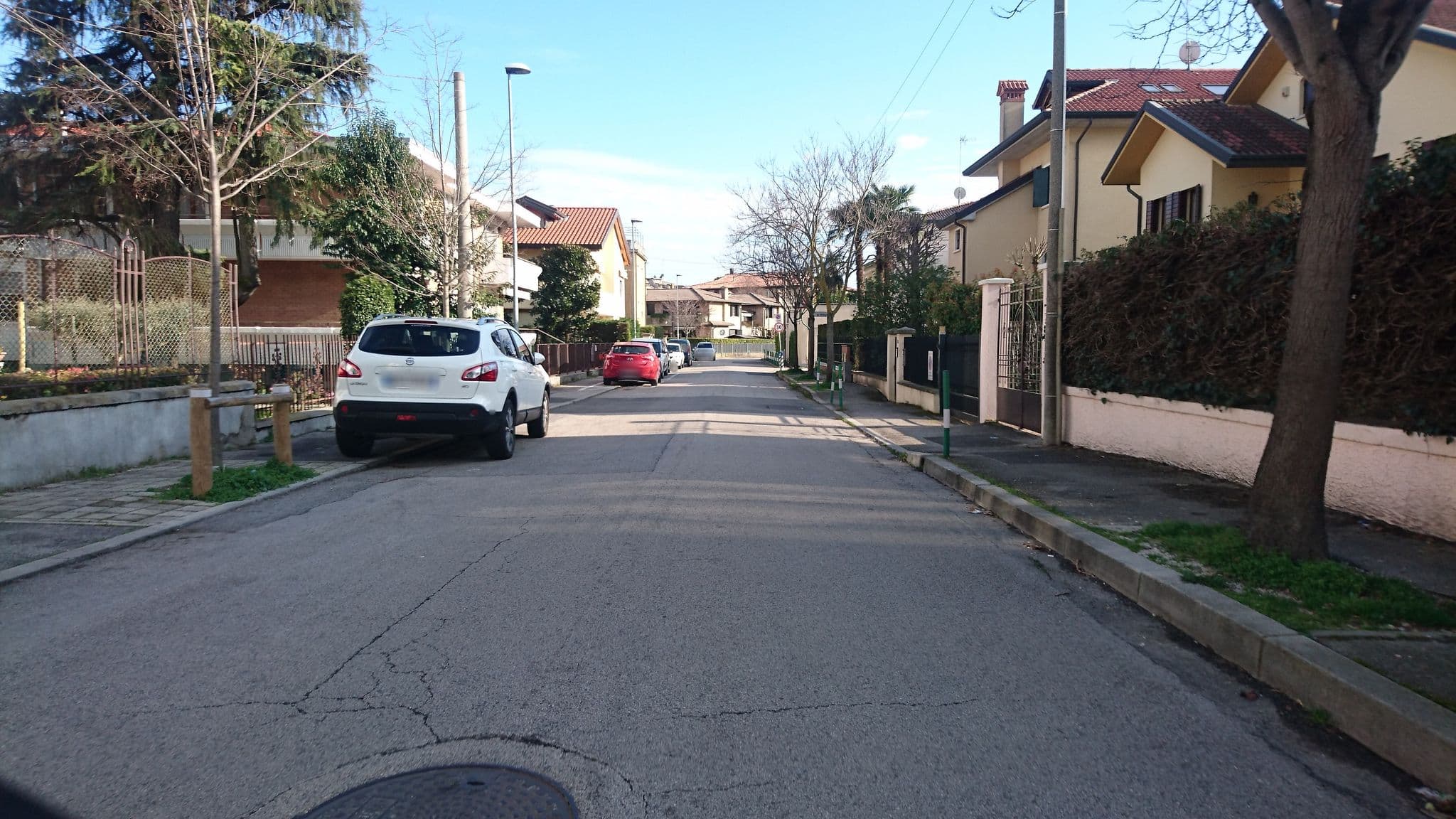Street view near B&B Villa Margherita | Luxury Rooms in Padua, Padua — © voschix (CC BY-SA · Mapillary)
