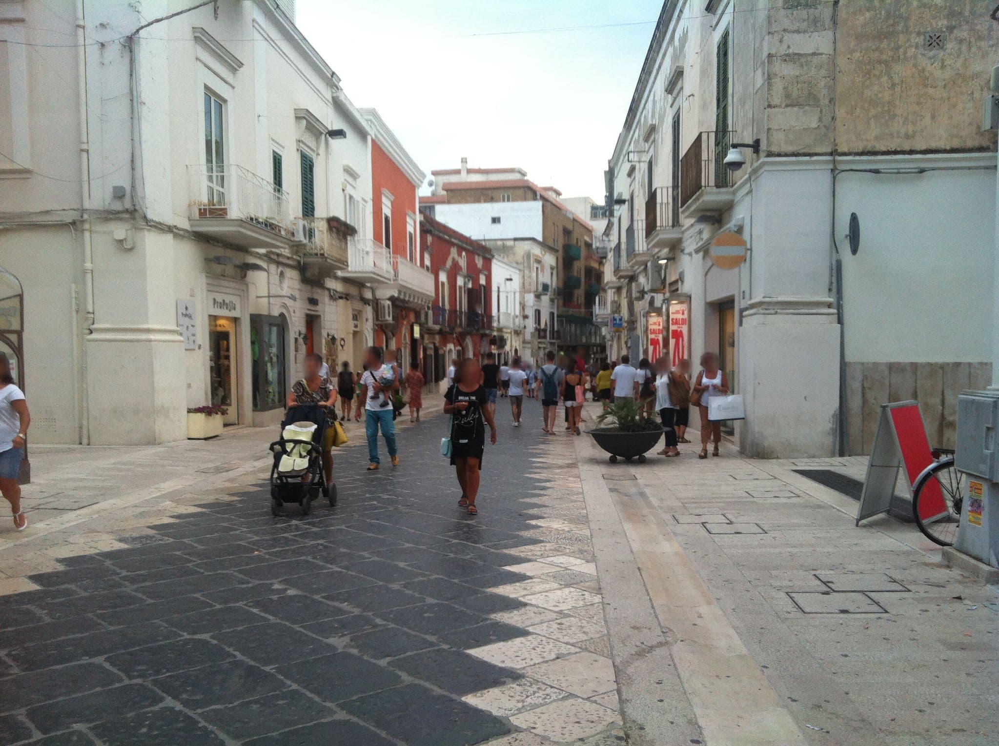 Street view near B&B di charme La Dolce Vista, Manfredonia — © miguel_andrade (CC BY-SA · Mapillary)