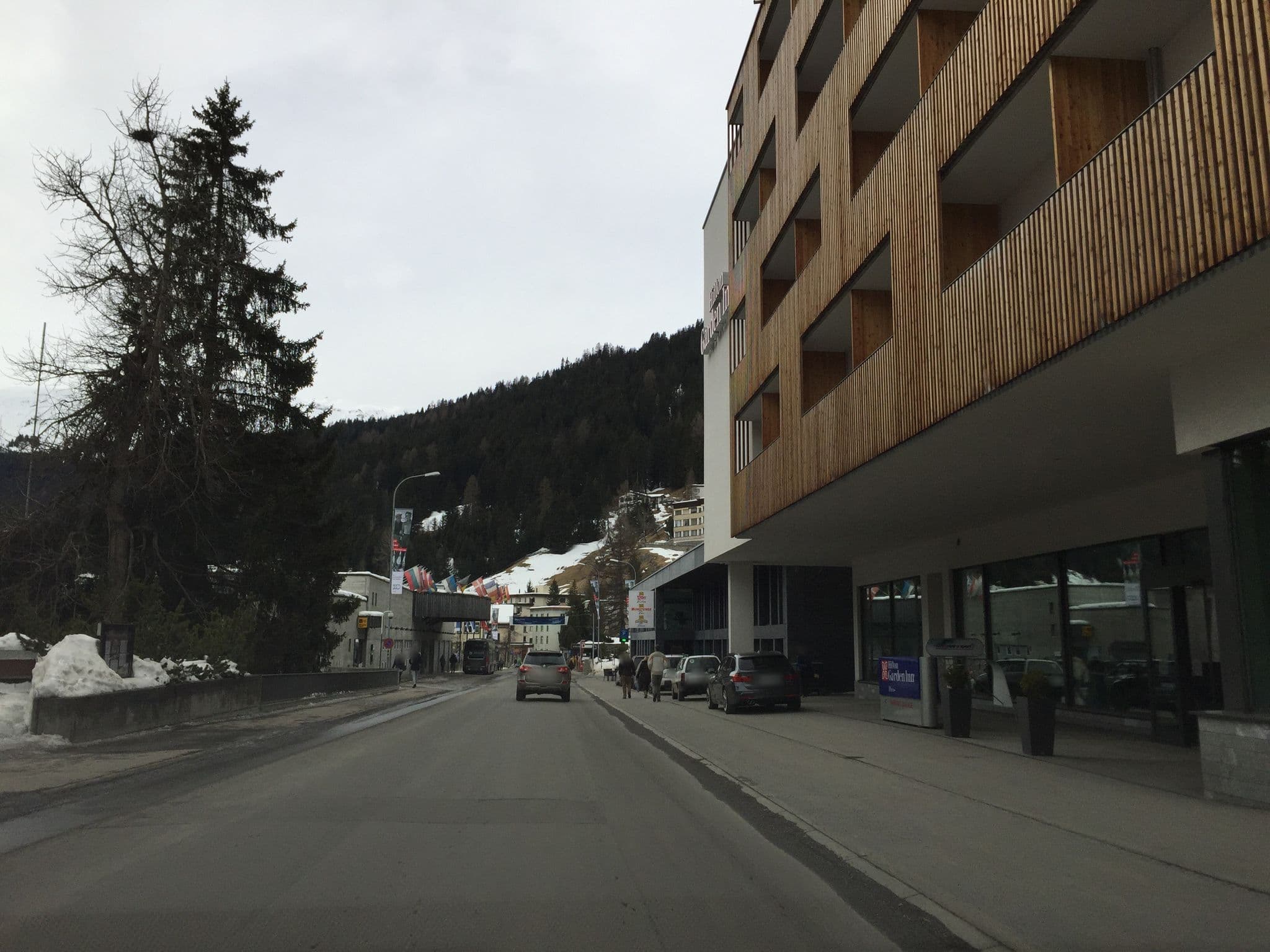 Street view near Hilton Garden Inn Davos, Davos — © till (CC BY-SA · Mapillary)