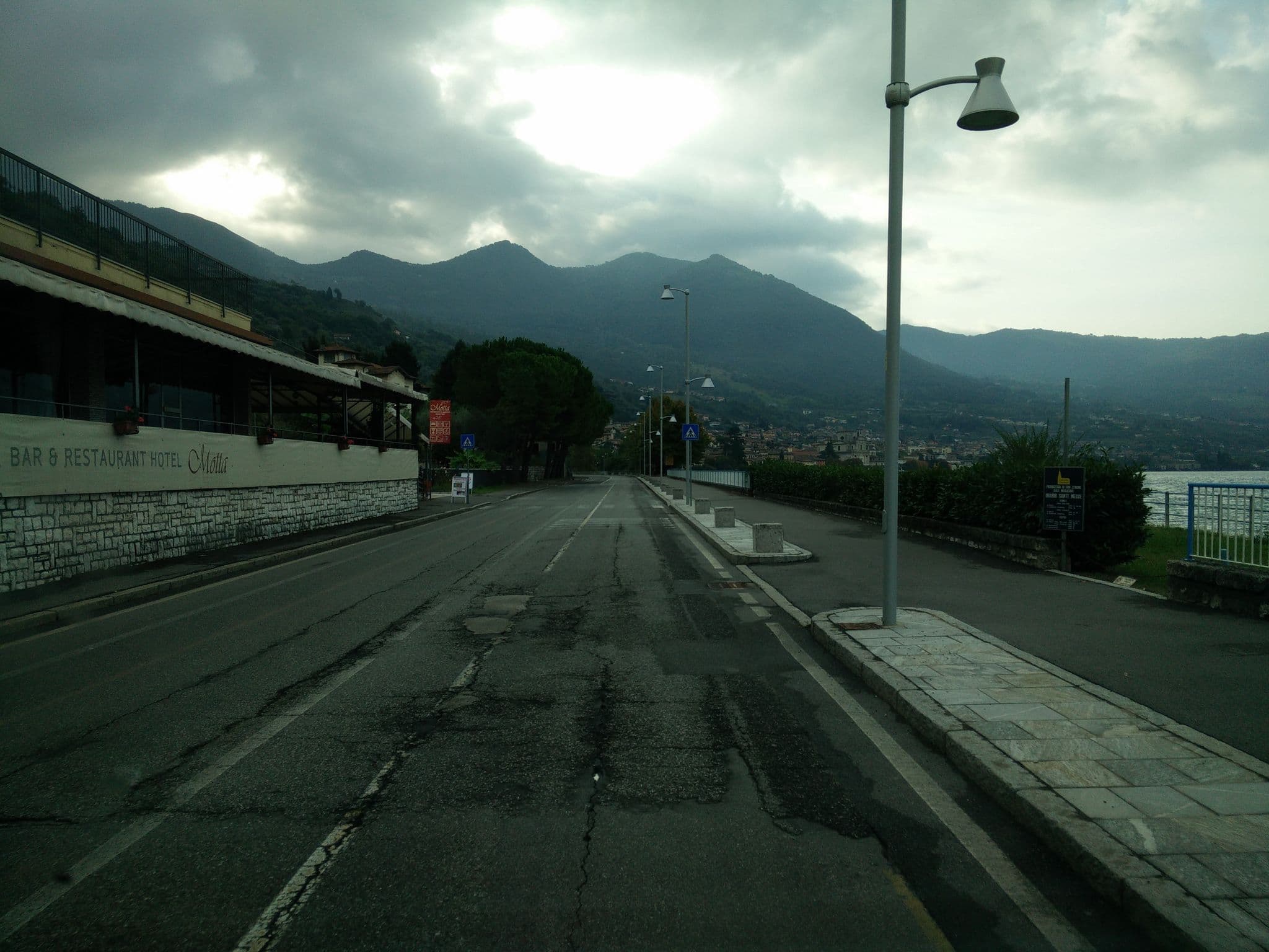 Street view near Ristorante Albergo Motta di Gaibotti Monia, Marone — © joostjakob (CC BY-SA · Mapillary)