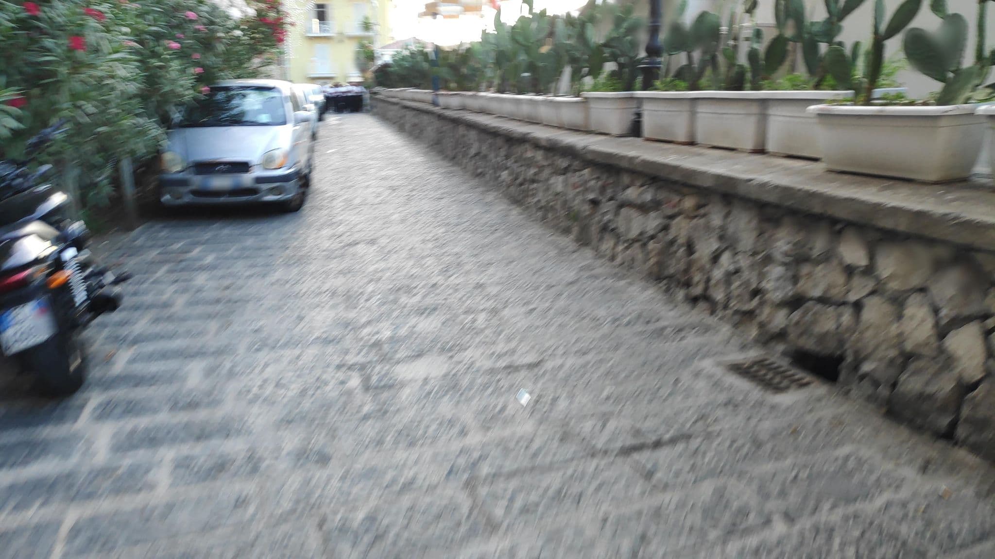 Street view near Maison la Minervetta Hotel, Sorrento — © marcuscalabresus (CC BY-SA · Mapillary)