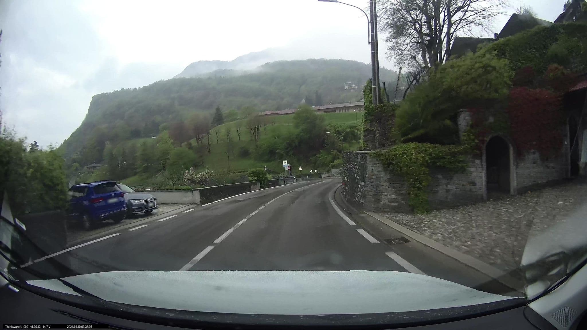 Street view near Villa Nogara, Menaggio — © maxim752 (CC BY-SA · Mapillary)
