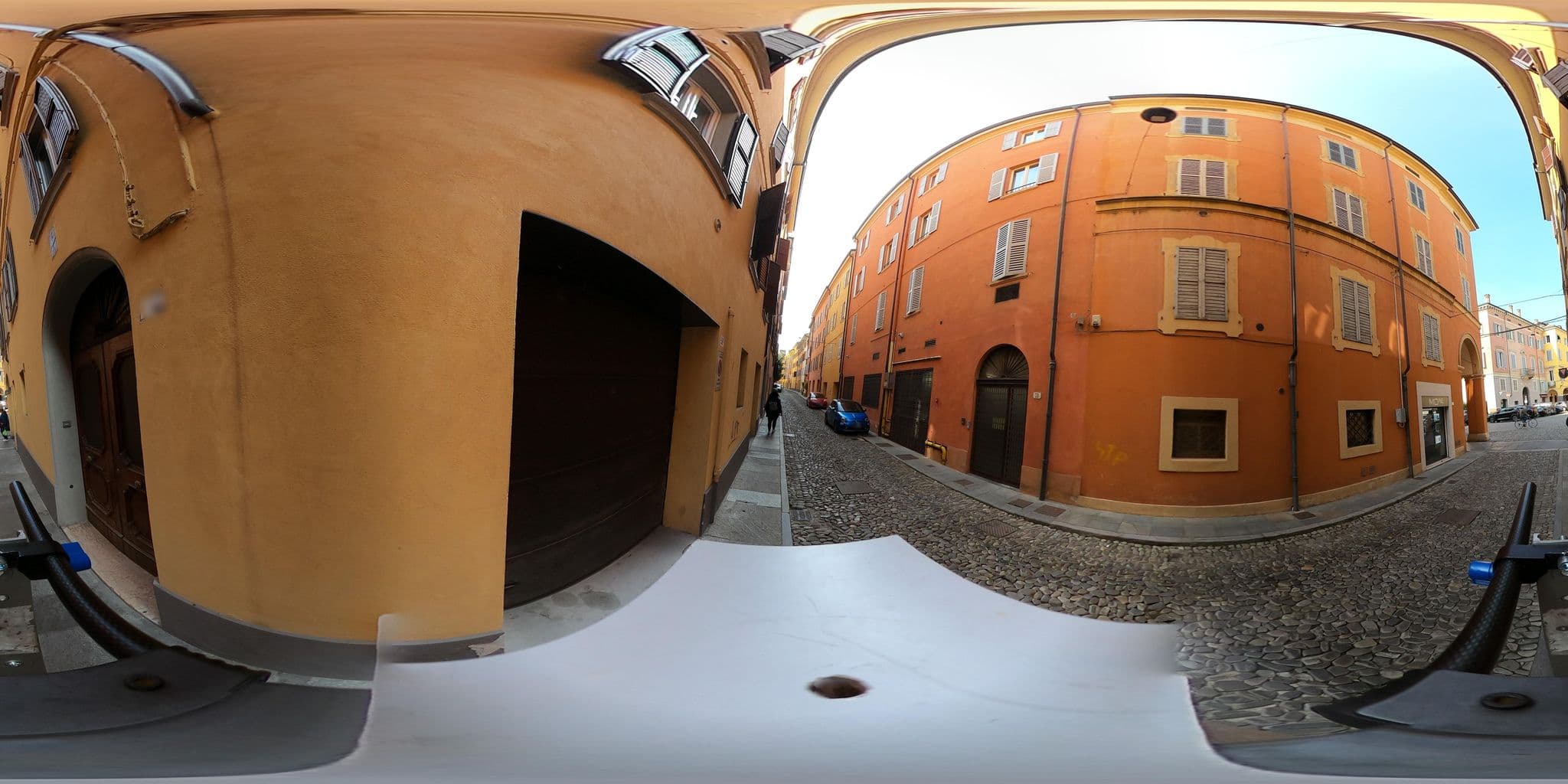 Street view near Hotel Rua Frati 48 in San Francesco, Modena — © wegavision (CC BY-SA · Mapillary)
