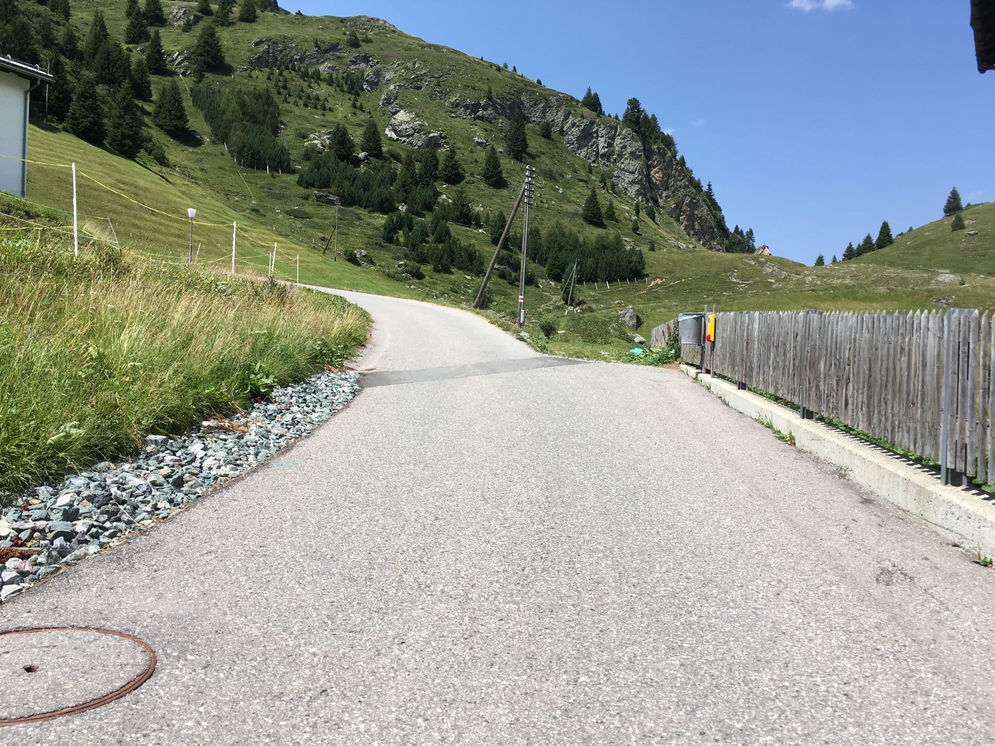 Street view near Hotel Grischuna Bivio, St. Moritz — © beat (CC BY-SA · Mapillary)