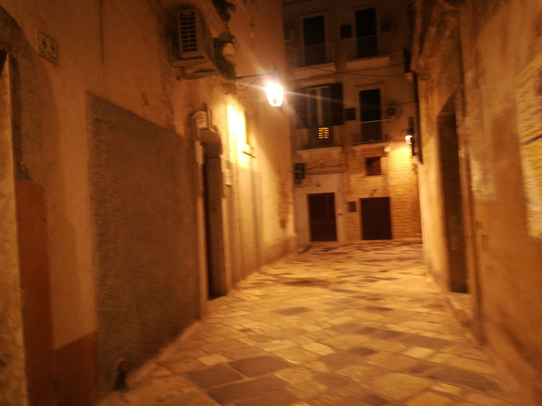 Street view near Terracielo Guest House, Monopoli — © jeawrong (CC BY-SA · Mapillary)