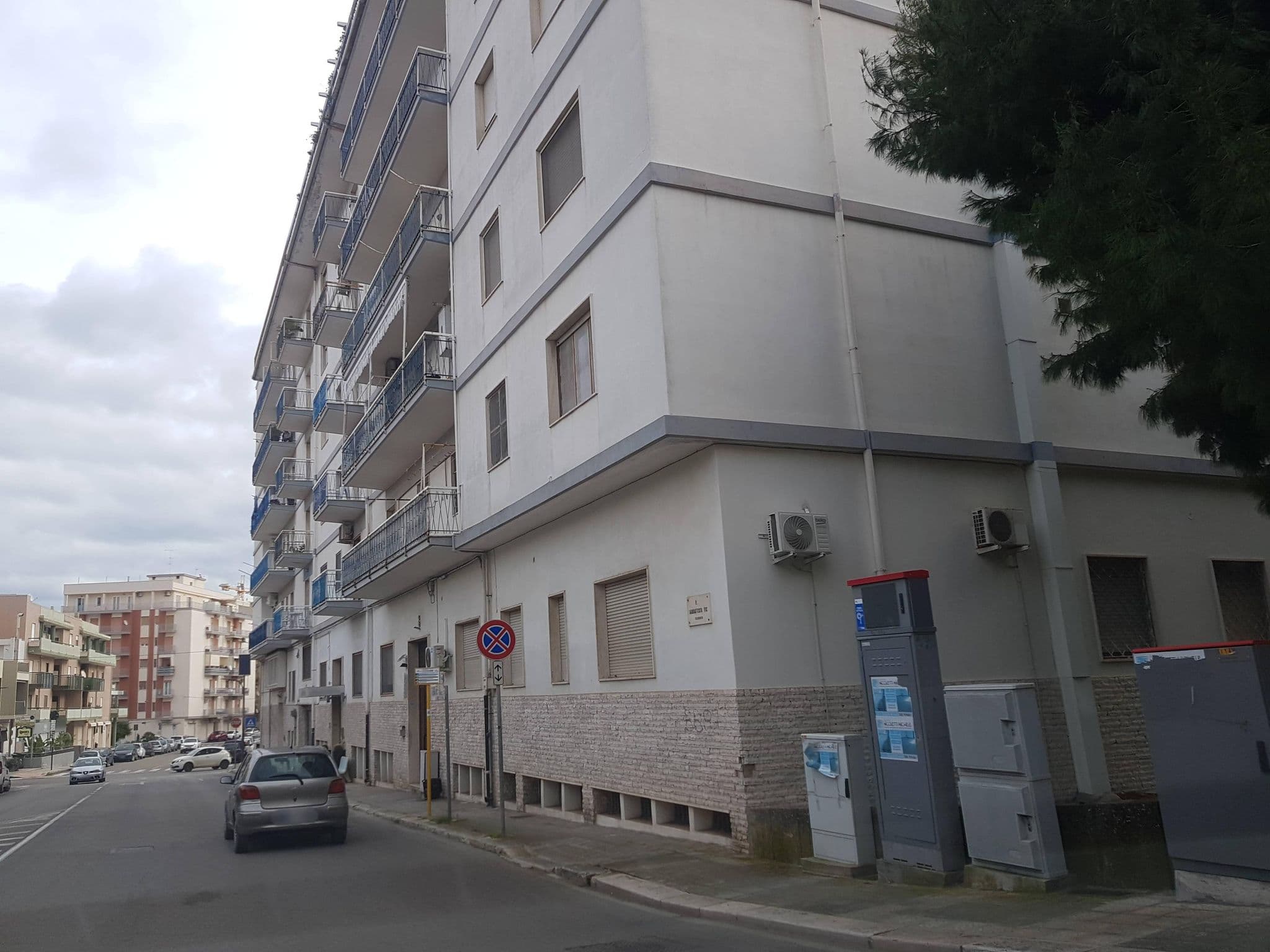 Street view near Al Picchio - Bed & Breakfast, Monopoli — © clamast (CC BY-SA · Mapillary)