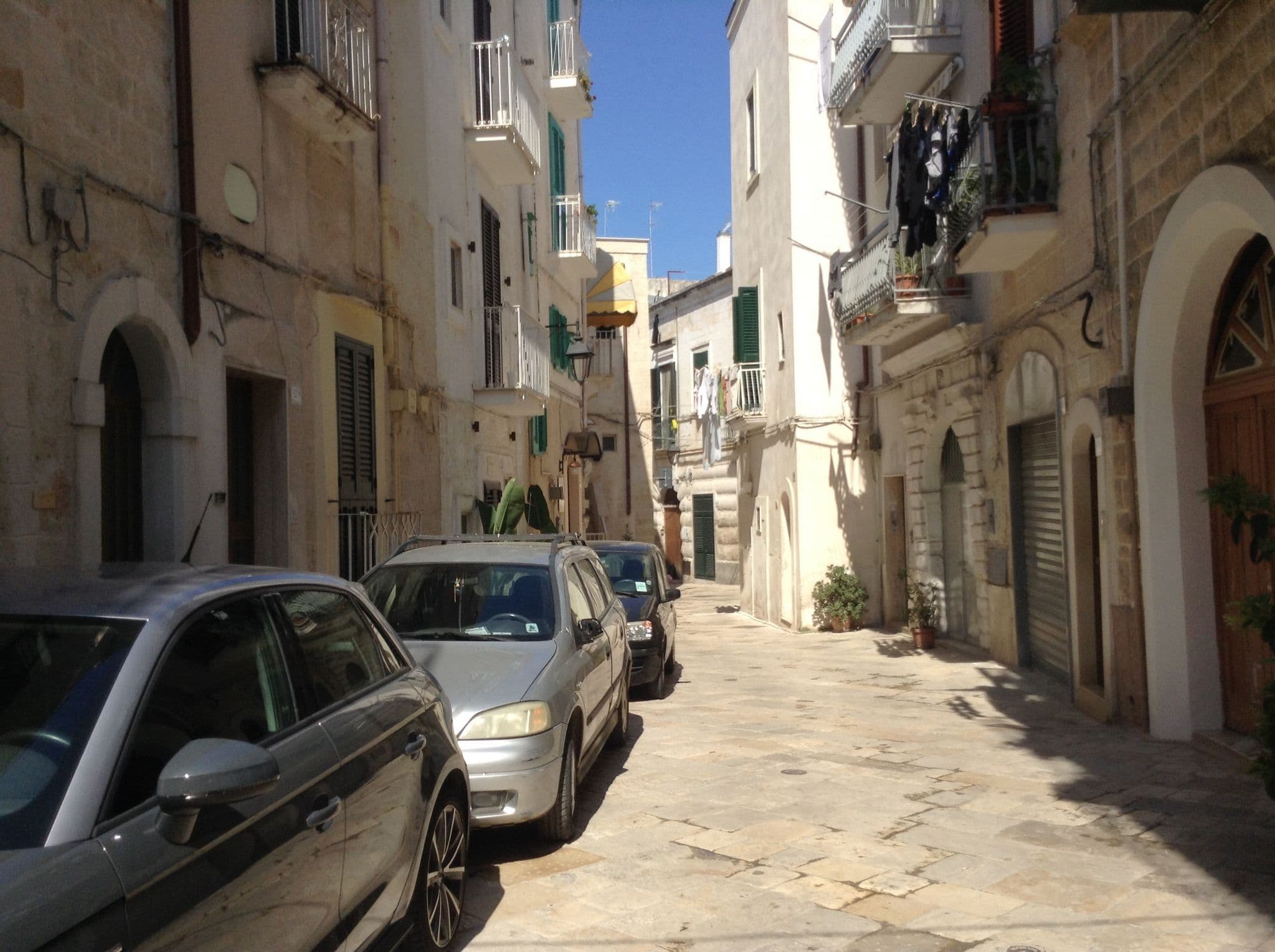 Street view near Dimora Maio, Monopoli — © mescafe (CC BY-SA · Mapillary)