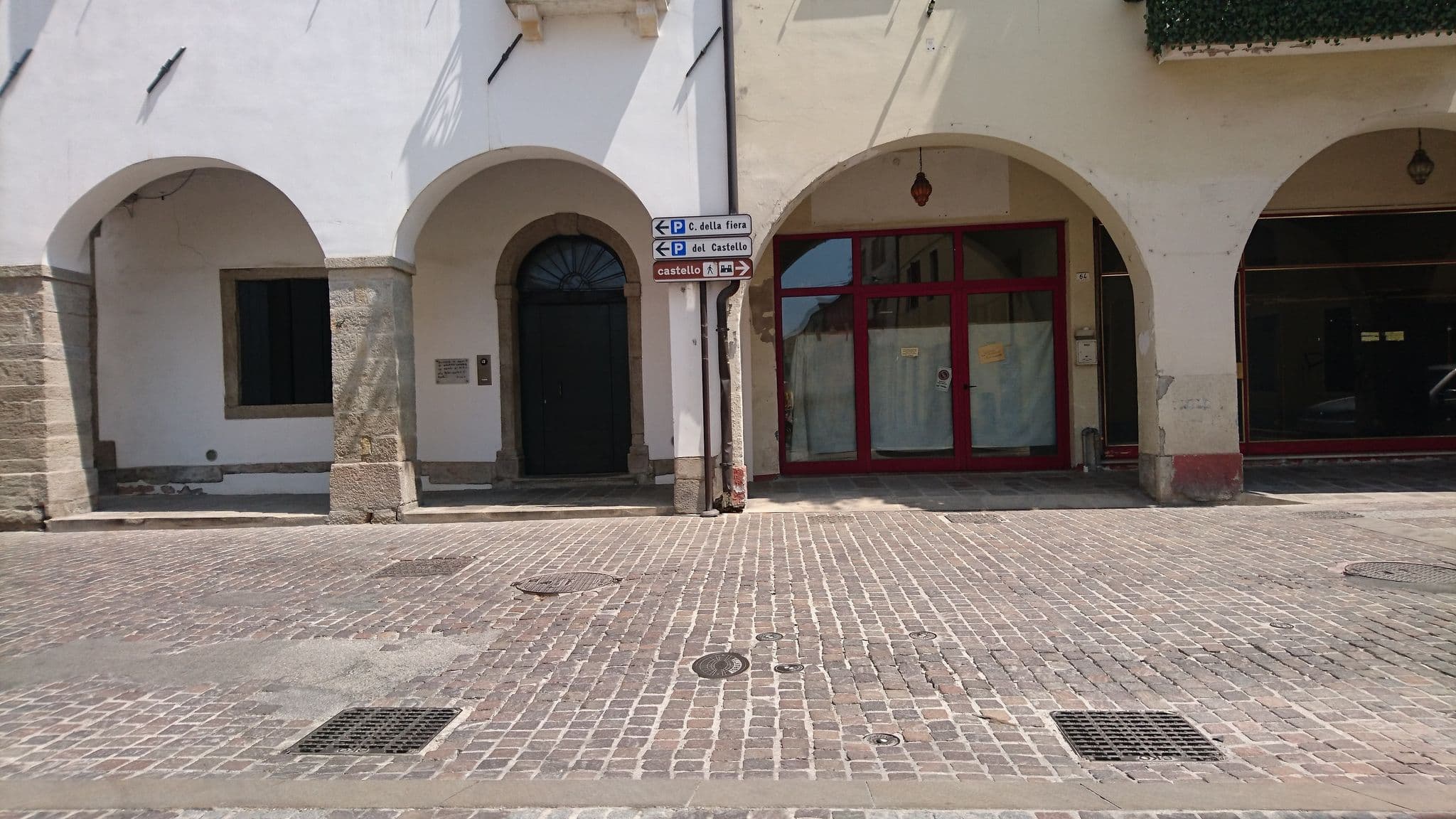 Street view near Affittacamere Cà Marcello, Monselice — © voschix (CC BY-SA · Mapillary)