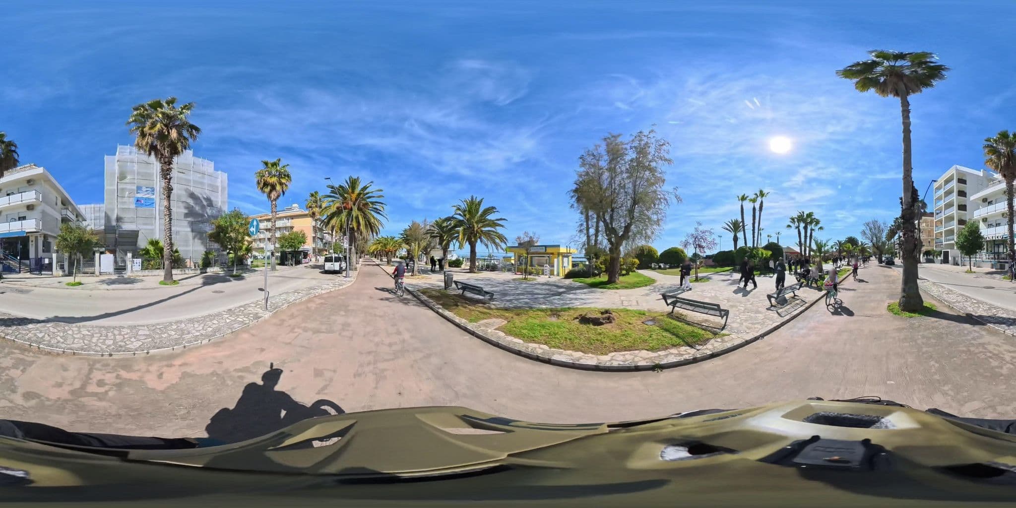 Street view near Hotel Tamanaco, San Benedetto del Tronto — © maloss34 (CC BY-SA · Mapillary)
