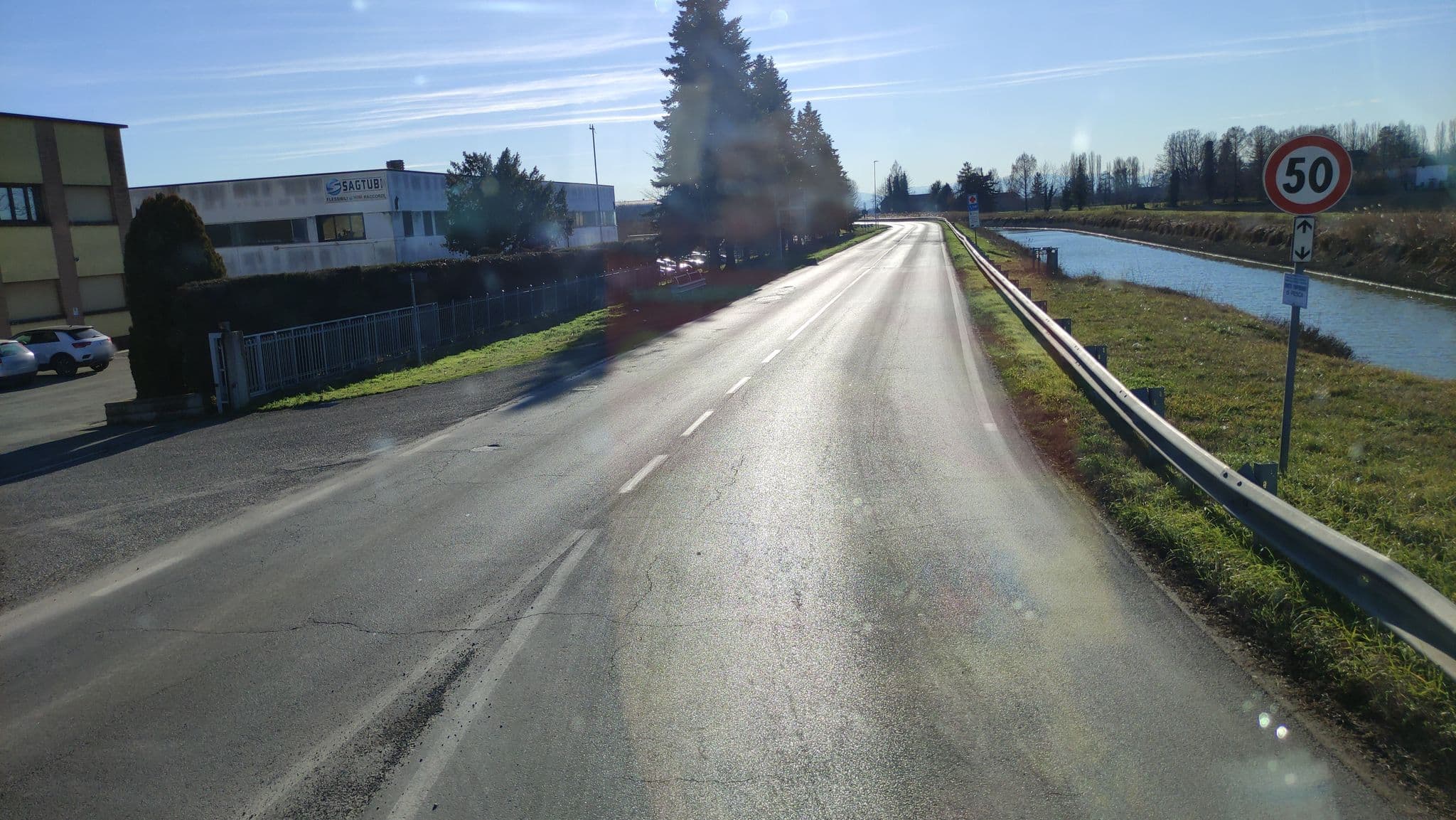 Street view near Alexander S.N.C. Di Cagossi Simone e C., Novellara — © klimakas (CC BY-SA · Mapillary)