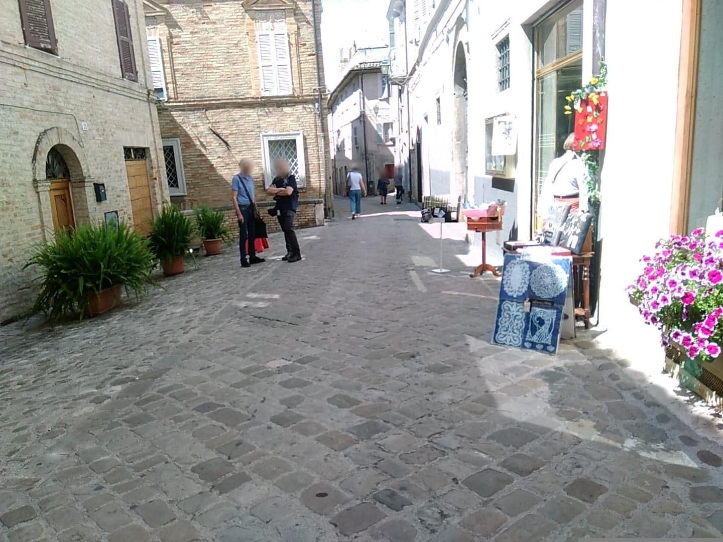 Street view near Dimora nel borgo, Offida — © lucarch1 (CC BY-SA · Mapillary)
